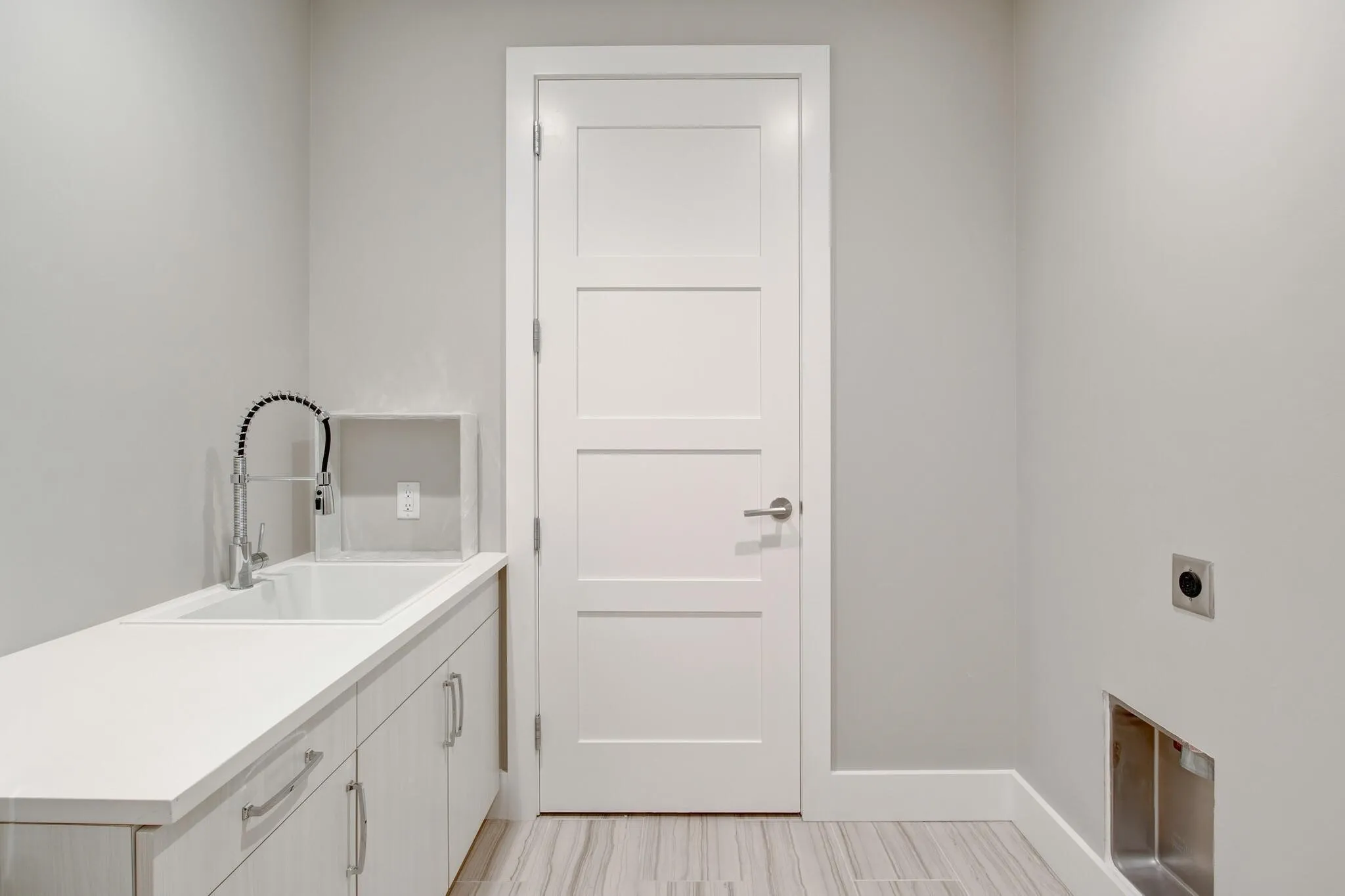 Condominium For Rent in Tarrant County , 350 Central Avenue 307, Southlake, Texas 76092, 2 Bedrooms, 2 Bathrooms, 2 Garage spaces, 1,729 Sqft, built in 2020, Price $7,500, mls#21338545, Real Estate Agent in Southlake, Homes For Rent in Tarrant county, Homes For Rent in Southlake, Realtor in Southlake Texas, Real Estate Brokerage Independent Realty Texas, Luminita Cordes Realtor