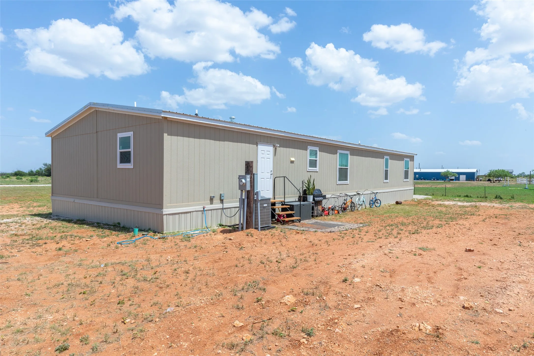 Manufactured Home For Sale in Jones County , 8077 Private Road 4143, Merkel, Texas 79536, 5 Bedroom, 3 Bathroom, Garage spaces, 2,128 Sqft, built in 2025, mls#21339030, Real Estate Agent in Merkel, Homes For Sale in Jones county, Homes For Sale in Merkel, Realtor in Merkel Texas, Real Estate Brokerage Independent Realty Texas, Luminita Cordes Realtor