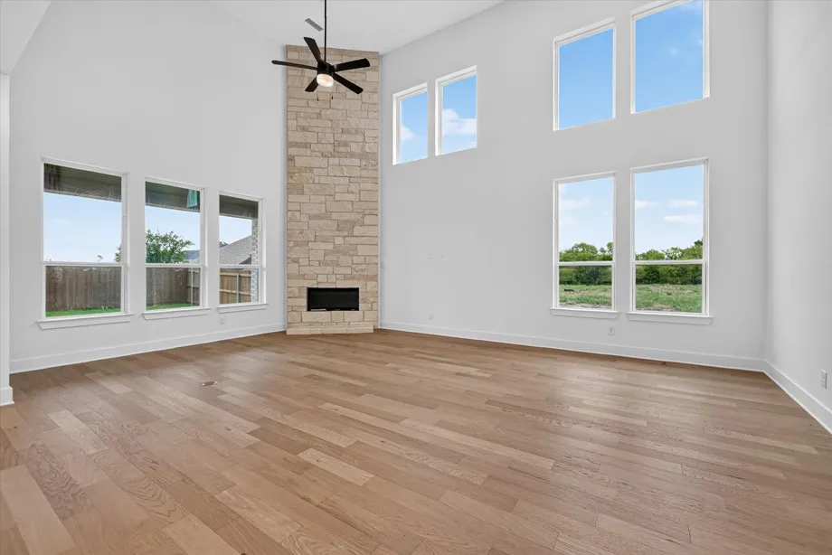 Single Family Residence For Sale in Grayson County , 520 Stallion Lane, Van Alstyne, Texas 75495, 4 Bedroom, 5 Bathroom, 3 Garage spaces, 3,371 Sqft, built in 2026, mls#21339892, Real Estate Agent in Van Alstyne, Homes For Sale in Grayson county, Homes For Sale in Van Alstyne, Realtor in Van Alstyne Texas, Real Estate Brokerage Independent Realty Texas, Luminita Cordes Realtor