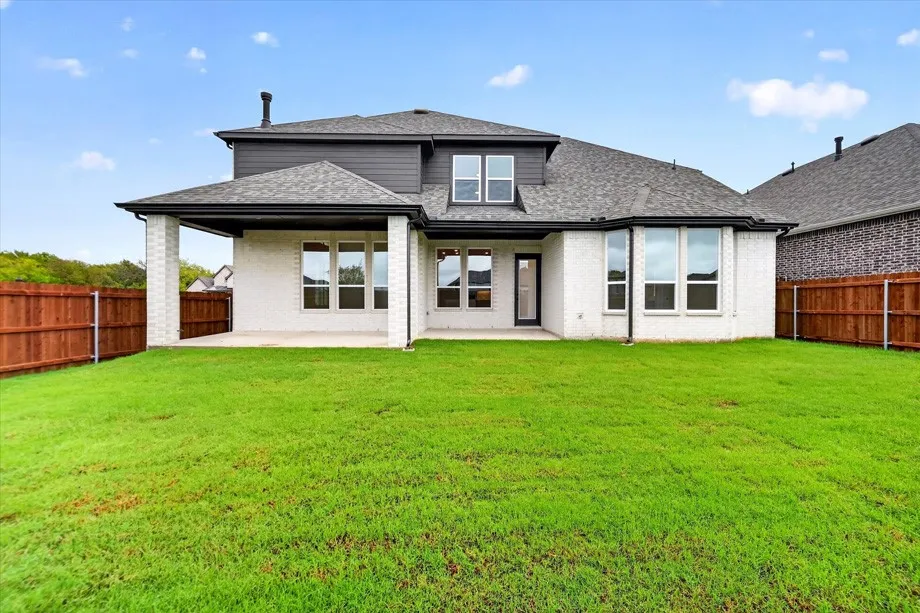 Single Family Residence For Sale in Grayson County , 520 Stallion Lane, Van Alstyne, Texas 75495, 4 Bedroom, 5 Bathroom, 3 Garage spaces, 3,371 Sqft, built in 2026, mls#21339892, Real Estate Agent in Van Alstyne, Homes For Sale in Grayson county, Homes For Sale in Van Alstyne, Realtor in Van Alstyne Texas, Real Estate Brokerage Independent Realty Texas, Luminita Cordes Realtor
