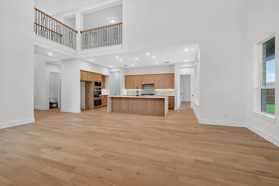 Single Family Residence For Sale in Grayson County , 520 Stallion Lane, Van Alstyne, Texas 75495, 4 Bedroom, 5 Bathroom, 3 Garage spaces, 3,371 Sqft, built in 2026, mls#21339892, Real Estate Agent in Van Alstyne, Homes For Sale in Grayson county, Homes For Sale in Van Alstyne, Realtor in Van Alstyne Texas, Real Estate Brokerage Independent Realty Texas, Luminita Cordes Realtor