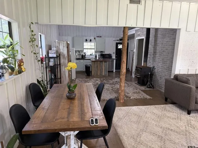 Farm For Sale in Smith County , 21120 Fm 16 W, Lindale, Texas 75771, 1 Bedroom, 1 Bathroom, Garage spaces, 1,000 Sqft, built in 2001, Price $2,795,000, mls#21339920, Real Estate Agent in Lindale, Homes For Sale in Smith county, Homes For Sale in Lindale, Realtor in Lindale Texas, Real Estate Brokerage Independent Realty Texas, Luminita Cordes Realtor