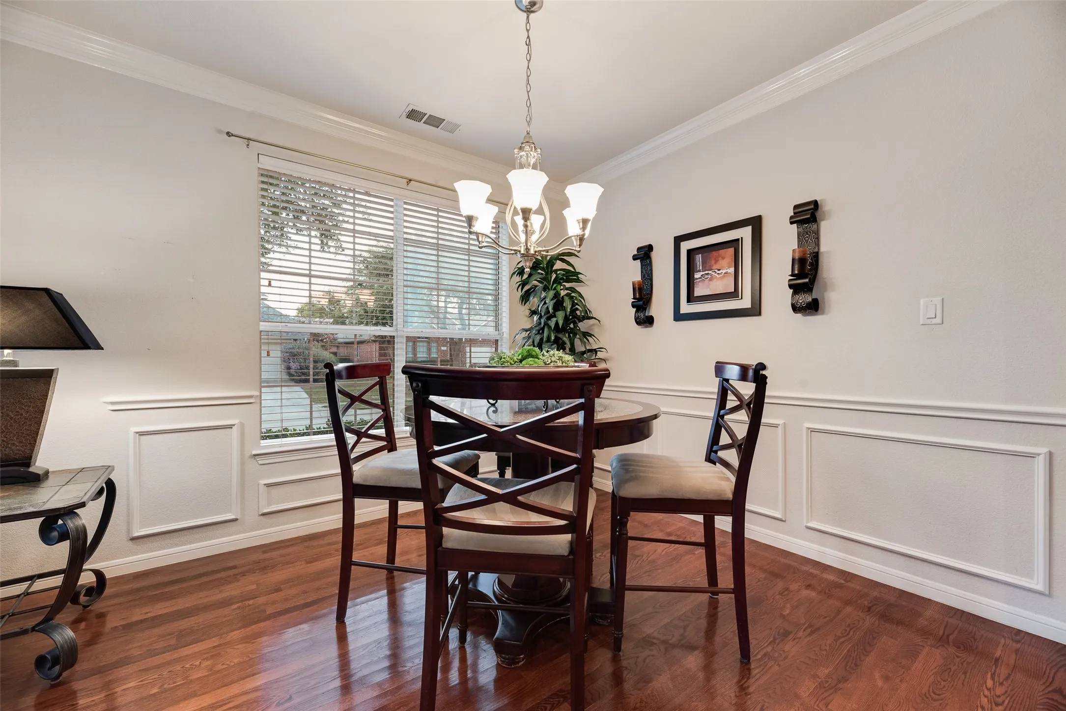 Optional second dining space.