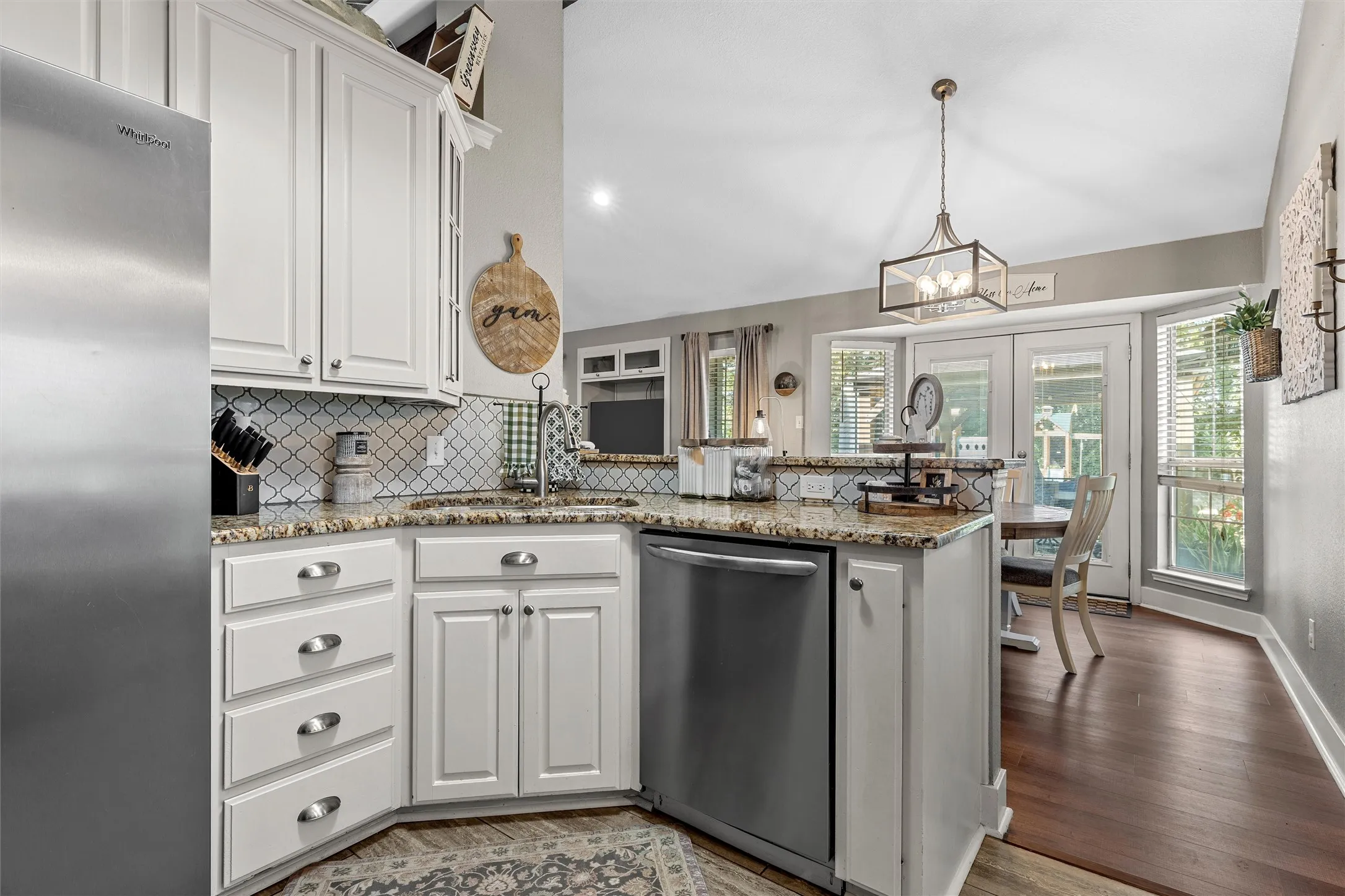 Single Family Residence For Sale in Mc Lennan County , 101 Brown Drive, Eddy, Texas 76524, 4 Bedroom, 2 Bathroom, Garage spaces, 1,930 Sqft, built in 2002, mls#21339072, Real Estate Agent in Eddy, Homes For Sale in Mc Lennan county, Homes For Sale in Eddy, Realtor in Eddy Texas, Real Estate Brokerage Independent Realty Texas, Luminita Cordes Realtor