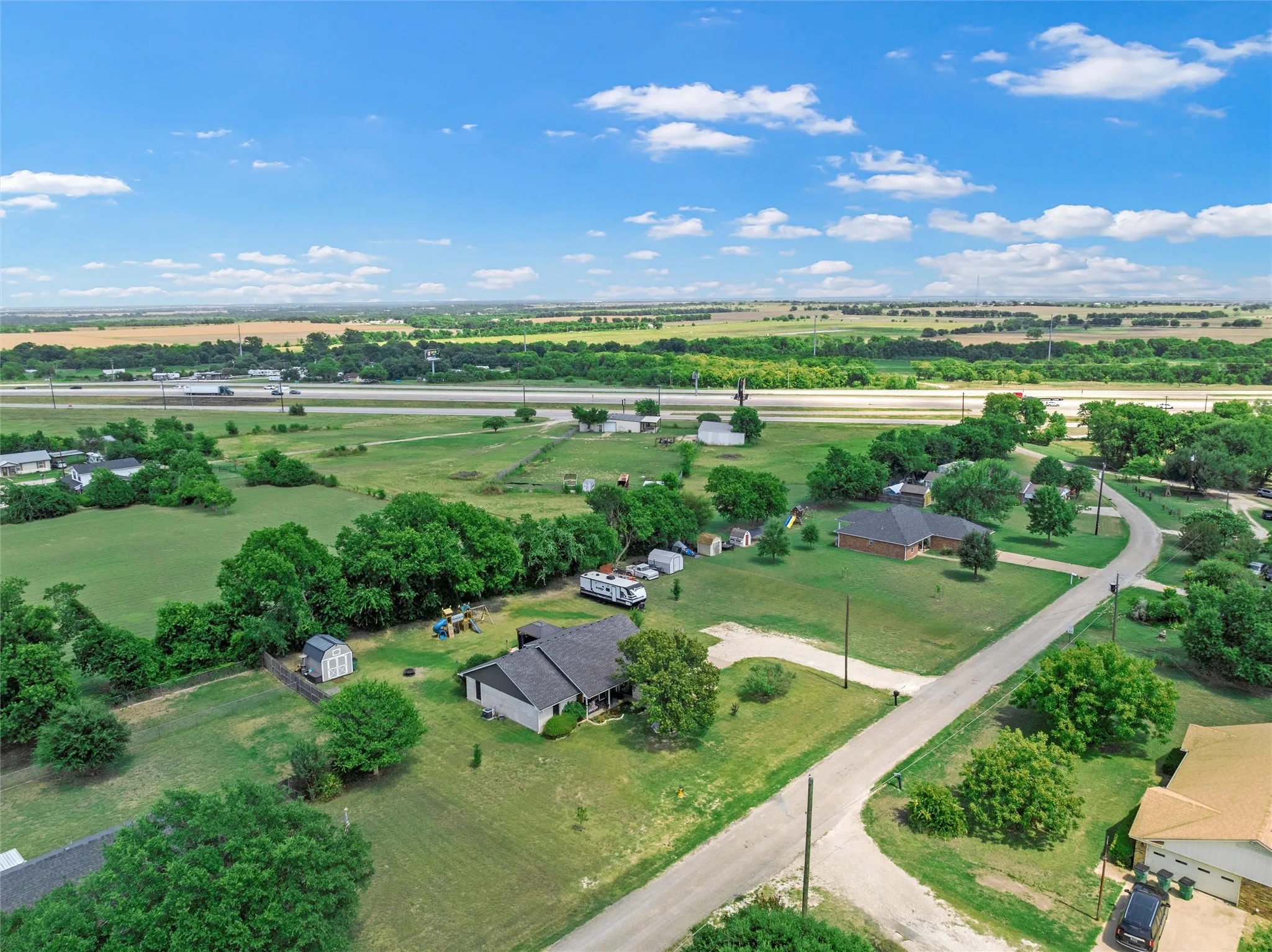 Single Family Residence For Sale in Mc Lennan County , 101 Brown Drive, Eddy, Texas 76524, 4 Bedroom, 2 Bathroom, Garage spaces, 1,930 Sqft, built in 2002, mls#21339072, Real Estate Agent in Eddy, Homes For Sale in Mc Lennan county, Homes For Sale in Eddy, Realtor in Eddy Texas, Real Estate Brokerage Independent Realty Texas, Luminita Cordes Realtor