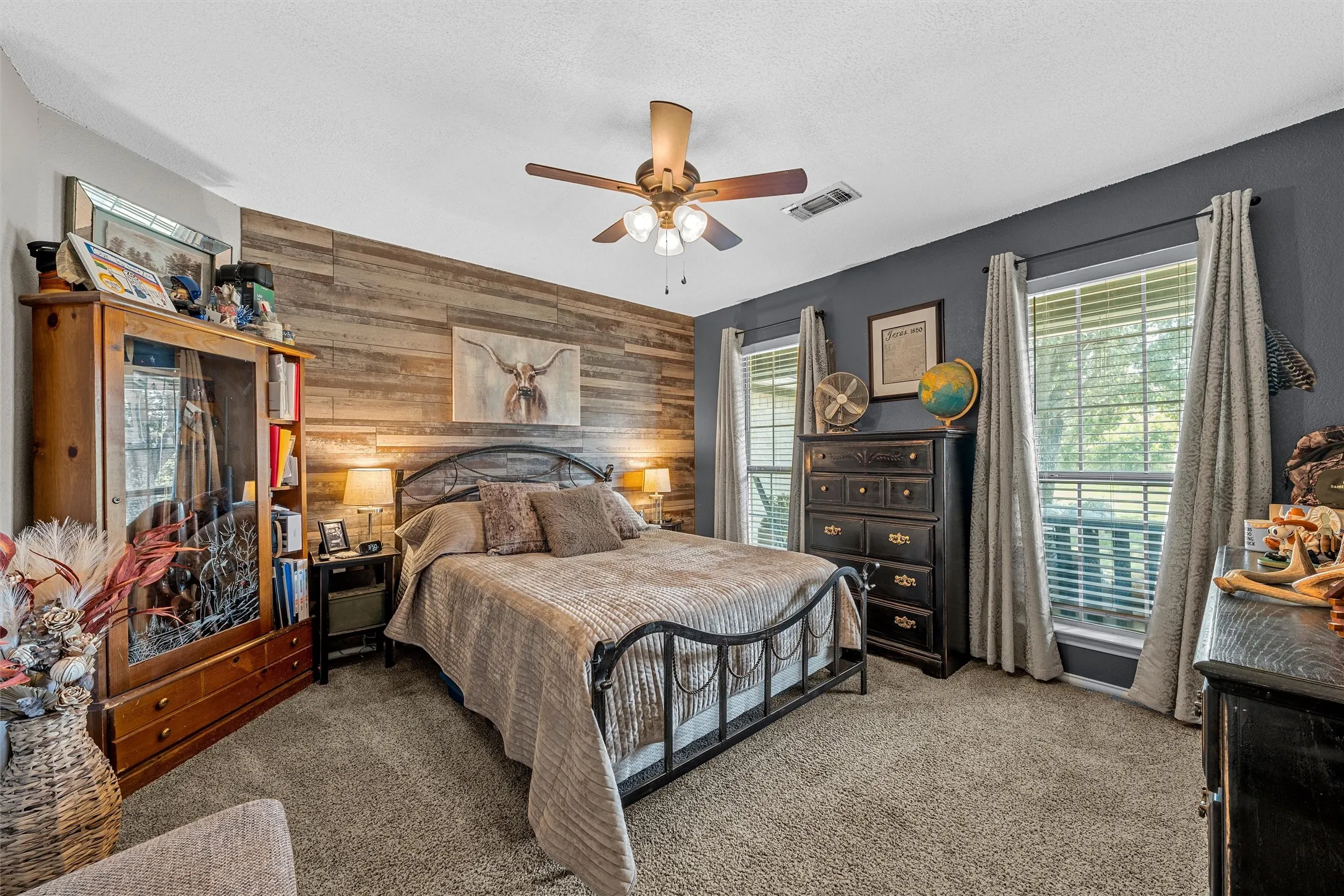 Single Family Residence For Sale in Mc Lennan County , 101 Brown Drive, Eddy, Texas 76524, 4 Bedroom, 2 Bathroom, Garage spaces, 1,930 Sqft, built in 2002, mls#21339072, Real Estate Agent in Eddy, Homes For Sale in Mc Lennan county, Homes For Sale in Eddy, Realtor in Eddy Texas, Real Estate Brokerage Independent Realty Texas, Luminita Cordes Realtor