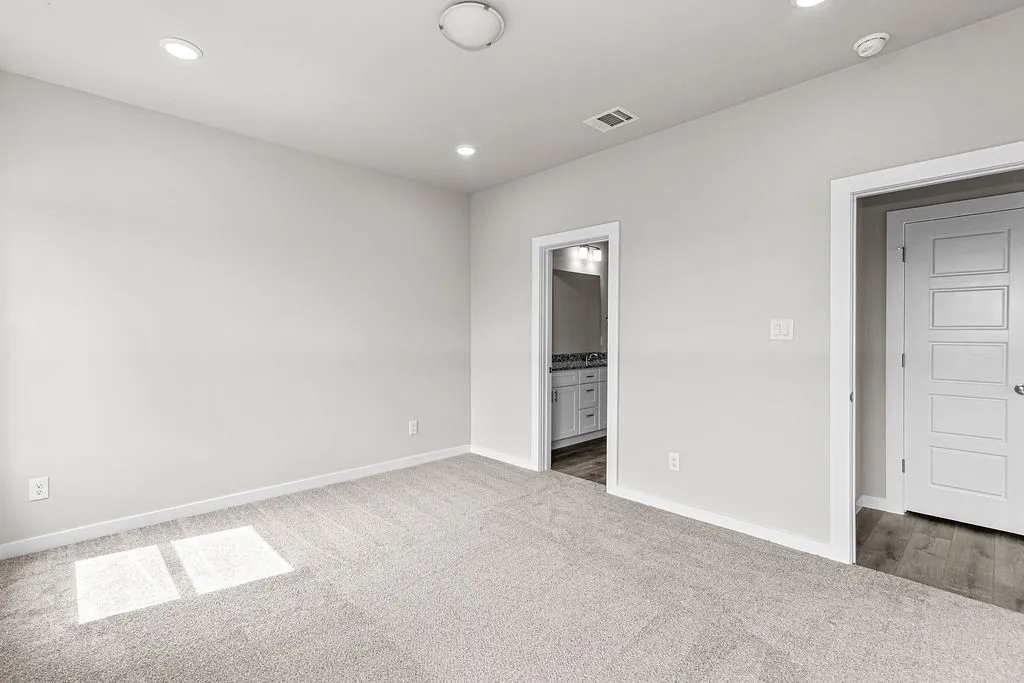 Single Family Residence For Sale in Tarrant County , 10520 Ruffin Drive, Fort Worth, Texas 76131, 3 Bedroom, 2 Bathroom, 2 Garage spaces, 1,387 Sqft, built in 2026, mls#21339950, Real Estate Agent in Fort Worth, Homes For Sale in Tarrant county, Homes For Sale in Fort Worth, Realtor in Fort Worth Texas, Real Estate Brokerage Independent Realty Texas, Luminita Cordes Realtor
