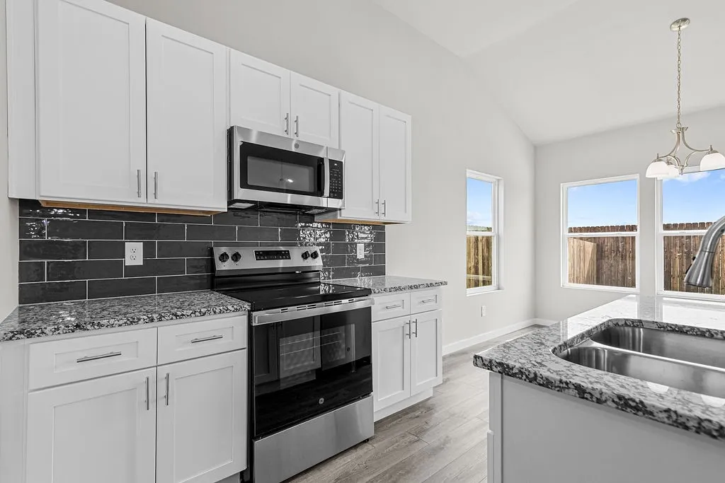 Single Family Residence For Sale in Tarrant County , 10520 Ruffin Drive, Fort Worth, Texas 76131, 3 Bedroom, 2 Bathroom, 2 Garage spaces, 1,387 Sqft, built in 2026, mls#21339950, Real Estate Agent in Fort Worth, Homes For Sale in Tarrant county, Homes For Sale in Fort Worth, Realtor in Fort Worth Texas, Real Estate Brokerage Independent Realty Texas, Luminita Cordes Realtor