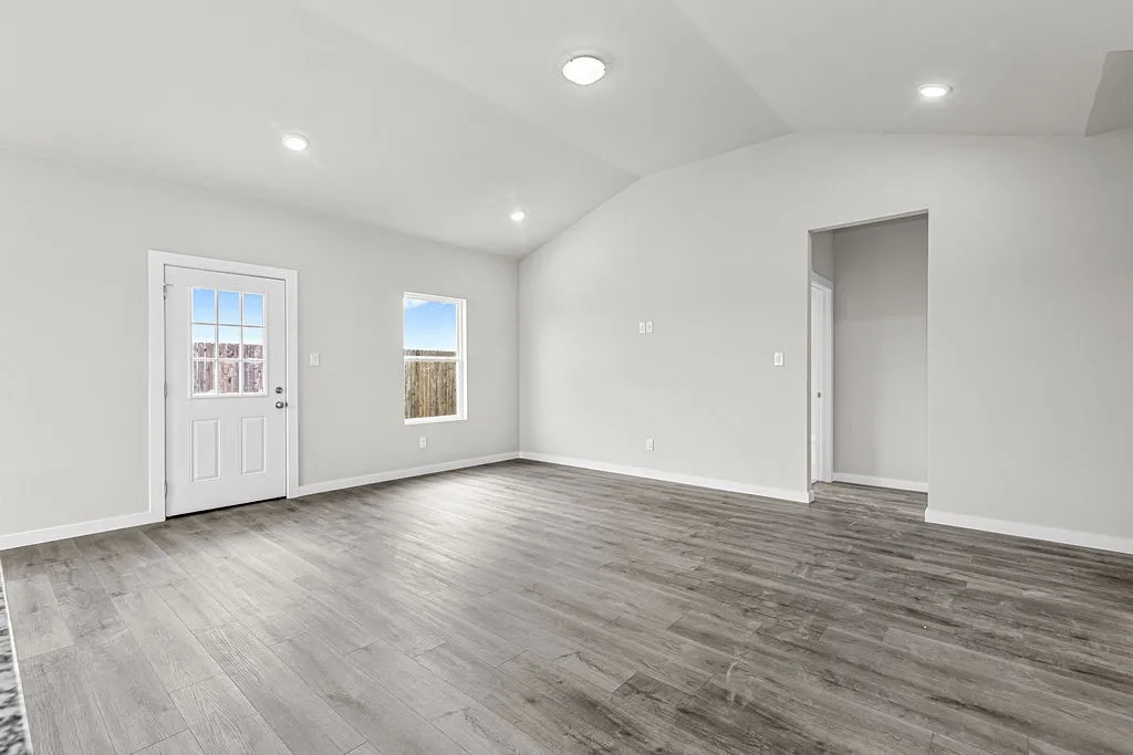 Single Family Residence For Sale in Tarrant County , 10520 Ruffin Drive, Fort Worth, Texas 76131, 3 Bedroom, 2 Bathroom, 2 Garage spaces, 1,387 Sqft, built in 2026, mls#21339950, Real Estate Agent in Fort Worth, Homes For Sale in Tarrant county, Homes For Sale in Fort Worth, Realtor in Fort Worth Texas, Real Estate Brokerage Independent Realty Texas, Luminita Cordes Realtor