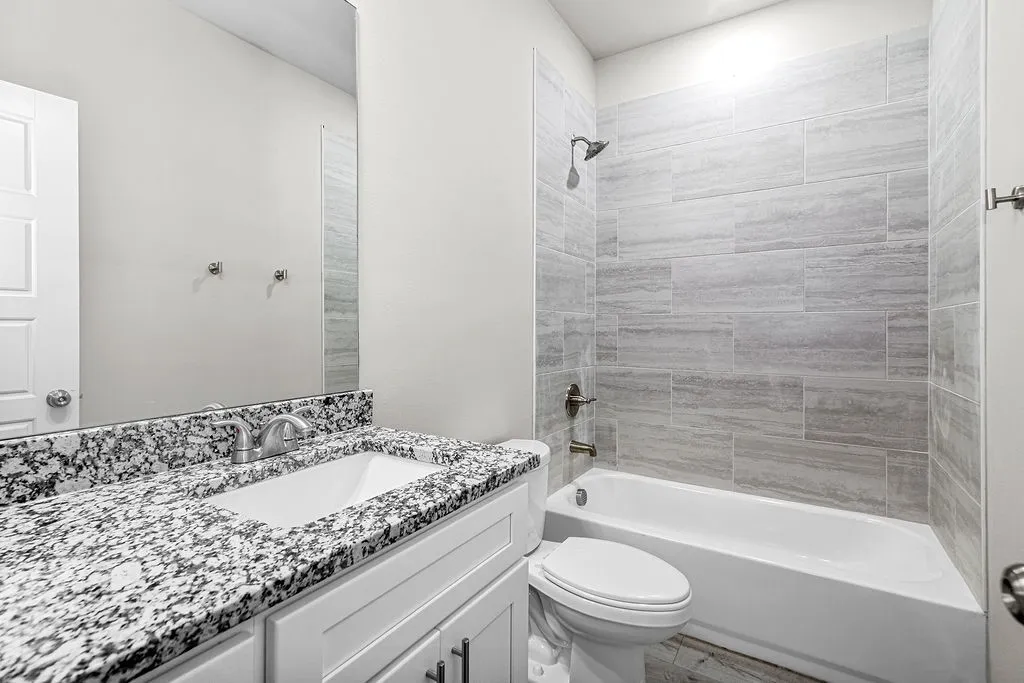 Single Family Residence For Sale in Tarrant County , 10520 Ruffin Drive, Fort Worth, Texas 76131, 3 Bedroom, 2 Bathroom, 2 Garage spaces, 1,387 Sqft, built in 2026, mls#21339950, Real Estate Agent in Fort Worth, Homes For Sale in Tarrant county, Homes For Sale in Fort Worth, Realtor in Fort Worth Texas, Real Estate Brokerage Independent Realty Texas, Luminita Cordes Realtor