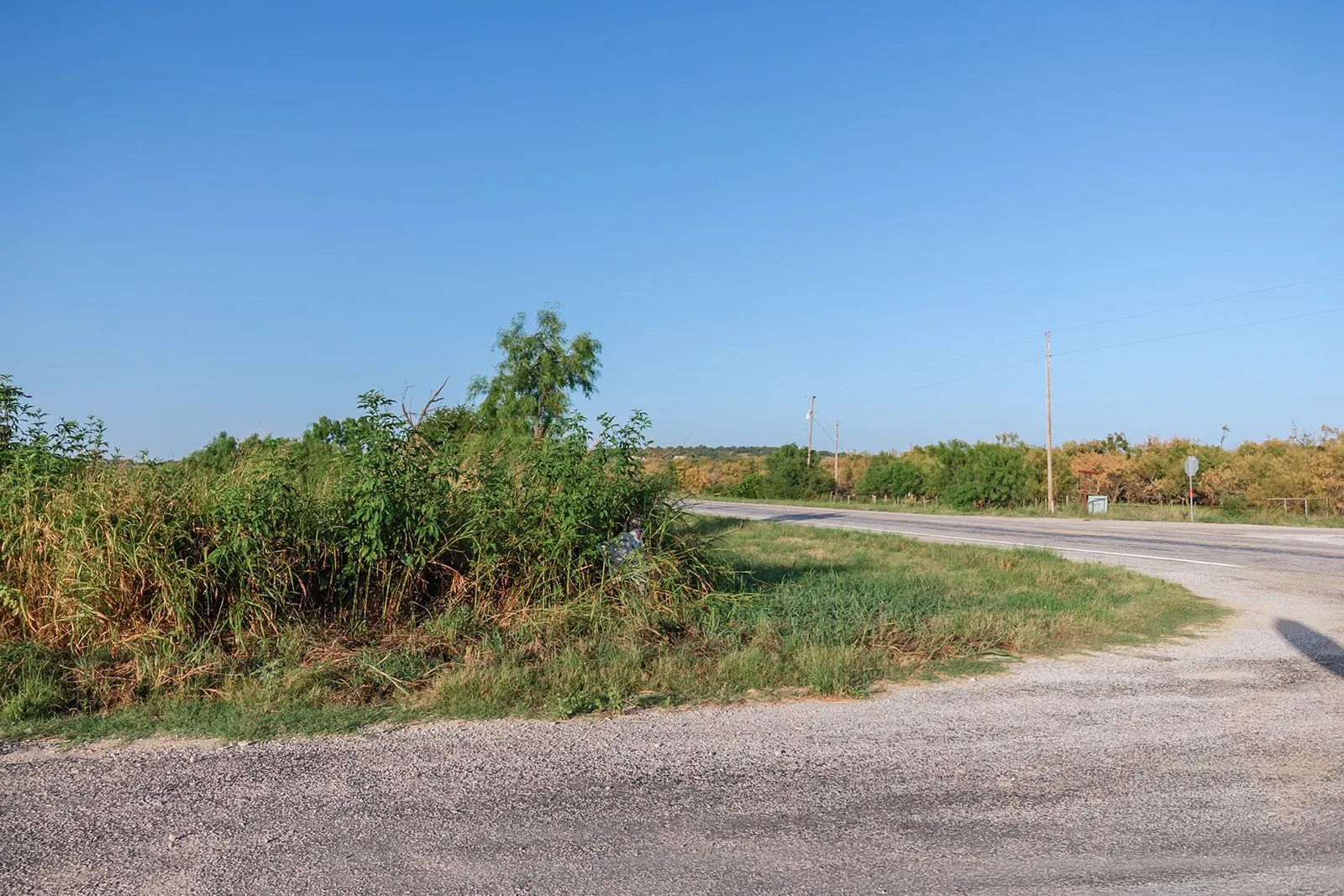 Intersection of Hwy 377 + CR 472