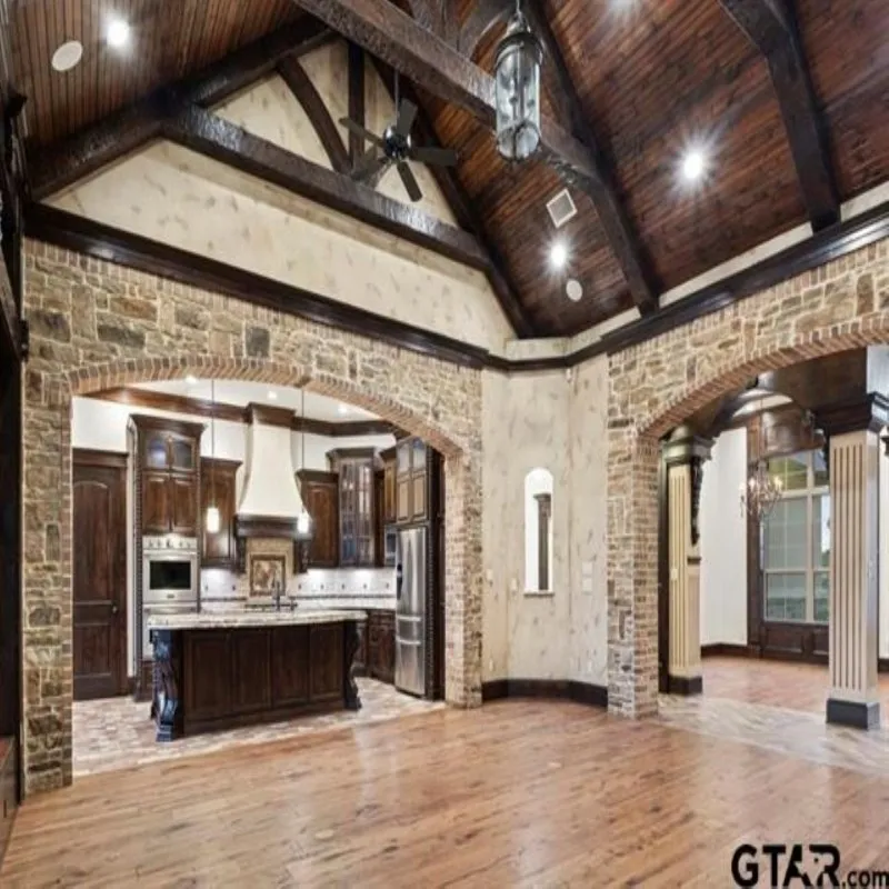 Single Family Residence For Sale in Smith County , 11378 State Highway 110 N, Tyler, Texas 75704, 4 Bedrooms, 5 Bathrooms, 2 Garage spaces, 3,552 Sqft, built in 2015, Price $1,100,000, mls#21339960, Real Estate Agent in Tyler, Homes For Sale in Smith county, Homes For Sale in Tyler, Realtor in Tyler Texas, Real Estate Brokerage Independent Realty Texas, Luminita Cordes Realtor