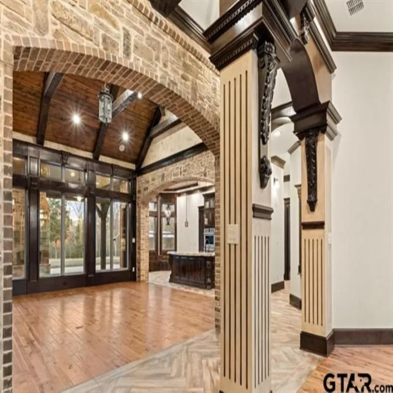Single Family Residence For Sale in Smith County , 11378 State Highway 110 N, Tyler, Texas 75704, 4 Bedrooms, 5 Bathrooms, 2 Garage spaces, 3,552 Sqft, built in 2015, Price $1,100,000, mls#21339960, Real Estate Agent in Tyler, Homes For Sale in Smith county, Homes For Sale in Tyler, Realtor in Tyler Texas, Real Estate Brokerage Independent Realty Texas, Luminita Cordes Realtor