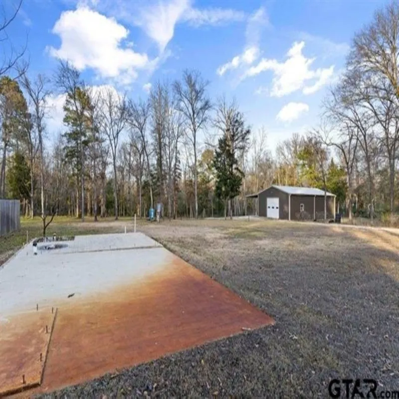 Single Family Residence For Sale in Smith County , 11378 State Highway 110 N, Tyler, Texas 75704, 4 Bedrooms, 5 Bathrooms, 2 Garage spaces, 3,552 Sqft, built in 2015, Price $1,100,000, mls#21339960, Real Estate Agent in Tyler, Homes For Sale in Smith county, Homes For Sale in Tyler, Realtor in Tyler Texas, Real Estate Brokerage Independent Realty Texas, Luminita Cordes Realtor