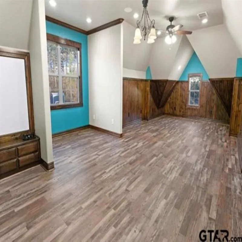 Single Family Residence For Sale in Smith County , 11378 State Highway 110 N, Tyler, Texas 75704, 4 Bedrooms, 5 Bathrooms, 2 Garage spaces, 3,552 Sqft, built in 2015, Price $1,100,000, mls#21339960, Real Estate Agent in Tyler, Homes For Sale in Smith county, Homes For Sale in Tyler, Realtor in Tyler Texas, Real Estate Brokerage Independent Realty Texas, Luminita Cordes Realtor
