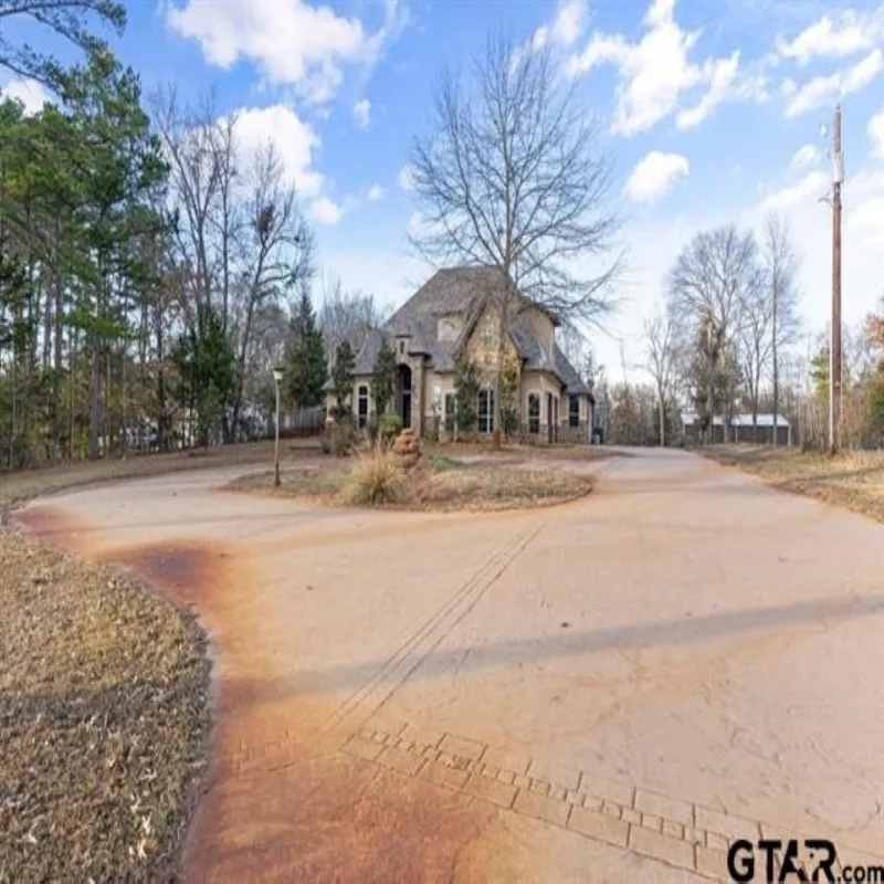 Single Family Residence For Sale in Smith County , 11378 State Highway 110 N, Tyler, Texas 75704, 4 Bedrooms, 5 Bathrooms, 2 Garage spaces, 3,552 Sqft, built in 2015, Price $1,100,000, mls#21339960, Real Estate Agent in Tyler, Homes For Sale in Smith county, Homes For Sale in Tyler, Realtor in Tyler Texas, Real Estate Brokerage Independent Realty Texas, Luminita Cordes Realtor