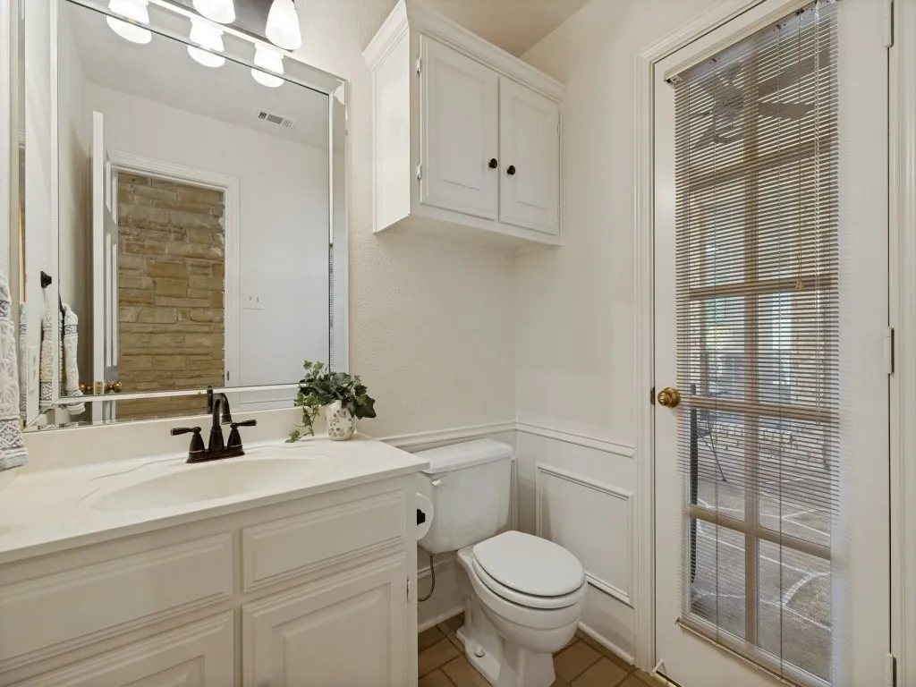 Single Family Residence For Sale in Collin County , 3525 Gary Drive, Plano, Texas 75023, 5 Bedroom, 5 Bathroom, 3 Garage spaces, 4,029 Sqft, built in 1986, mls#21284925, Real Estate Agent in Plano, Homes For Sale in Collin county, Homes For Sale in Plano, Realtor in Plano Texas, Real Estate Brokerage Independent Realty Texas, Luminita Cordes Realtor