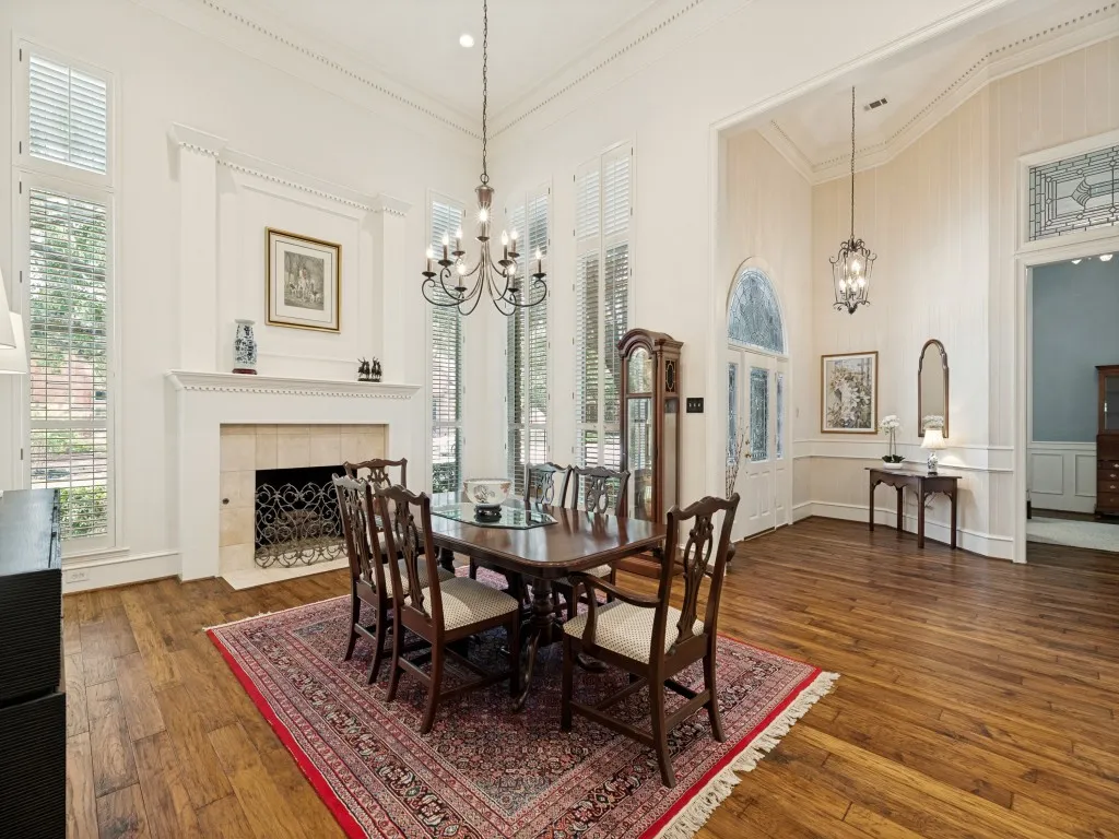 Single Family Residence For Sale in Collin County , 3525 Gary Drive, Plano, Texas 75023, 5 Bedroom, 5 Bathroom, 3 Garage spaces, 4,029 Sqft, built in 1986, mls#21284925, Real Estate Agent in Plano, Homes For Sale in Collin county, Homes For Sale in Plano, Realtor in Plano Texas, Real Estate Brokerage Independent Realty Texas, Luminita Cordes Realtor