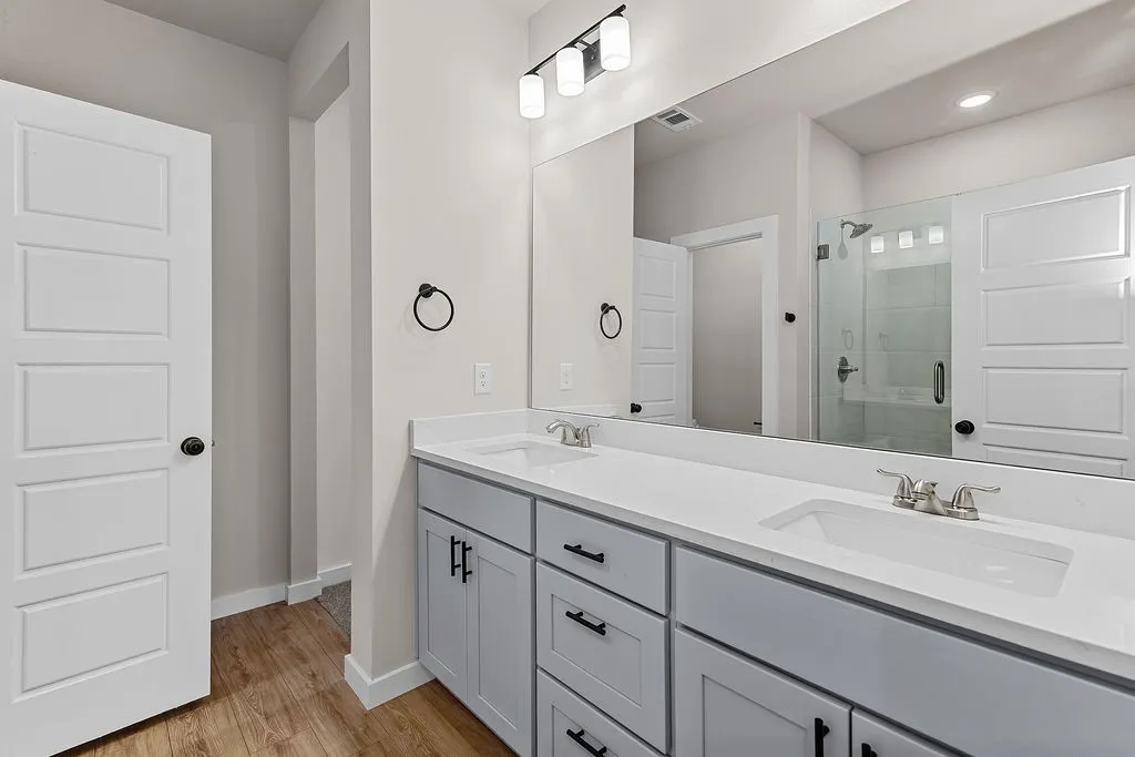Single Family Residence For Sale in Tarrant County , 213 Marble Creek Drive, Fort Worth, Texas 76131, 4 Bedroom, 2 Bathroom, 2 Garage spaces, 1,659 Sqft, built in 2026, mls#21339985, Real Estate Agent in Fort Worth, Homes For Sale in Tarrant county, Homes For Sale in Fort Worth, Realtor in Fort Worth Texas, Real Estate Brokerage Independent Realty Texas, Luminita Cordes Realtor