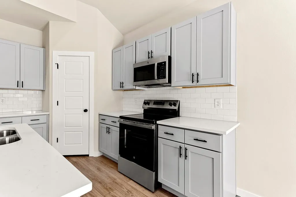 Single Family Residence For Sale in Tarrant County , 213 Marble Creek Drive, Fort Worth, Texas 76131, 4 Bedroom, 2 Bathroom, 2 Garage spaces, 1,659 Sqft, built in 2026, mls#21339985, Real Estate Agent in Fort Worth, Homes For Sale in Tarrant county, Homes For Sale in Fort Worth, Realtor in Fort Worth Texas, Real Estate Brokerage Independent Realty Texas, Luminita Cordes Realtor