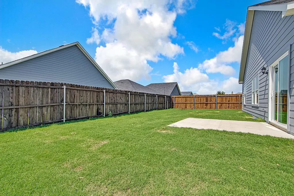 Single Family Residence For Sale in Tarrant County , 213 Marble Creek Drive, Fort Worth, Texas 76131, 4 Bedroom, 2 Bathroom, 2 Garage spaces, 1,659 Sqft, built in 2026, mls#21339985, Real Estate Agent in Fort Worth, Homes For Sale in Tarrant county, Homes For Sale in Fort Worth, Realtor in Fort Worth Texas, Real Estate Brokerage Independent Realty Texas, Luminita Cordes Realtor