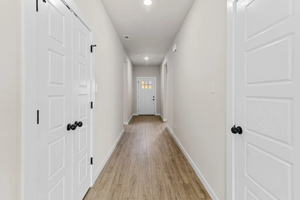 Single Family Residence For Sale in Tarrant County , 213 Marble Creek Drive, Fort Worth, Texas 76131, 4 Bedroom, 2 Bathroom, 2 Garage spaces, 1,659 Sqft, built in 2026, mls#21339985, Real Estate Agent in Fort Worth, Homes For Sale in Tarrant county, Homes For Sale in Fort Worth, Realtor in Fort Worth Texas, Real Estate Brokerage Independent Realty Texas, Luminita Cordes Realtor