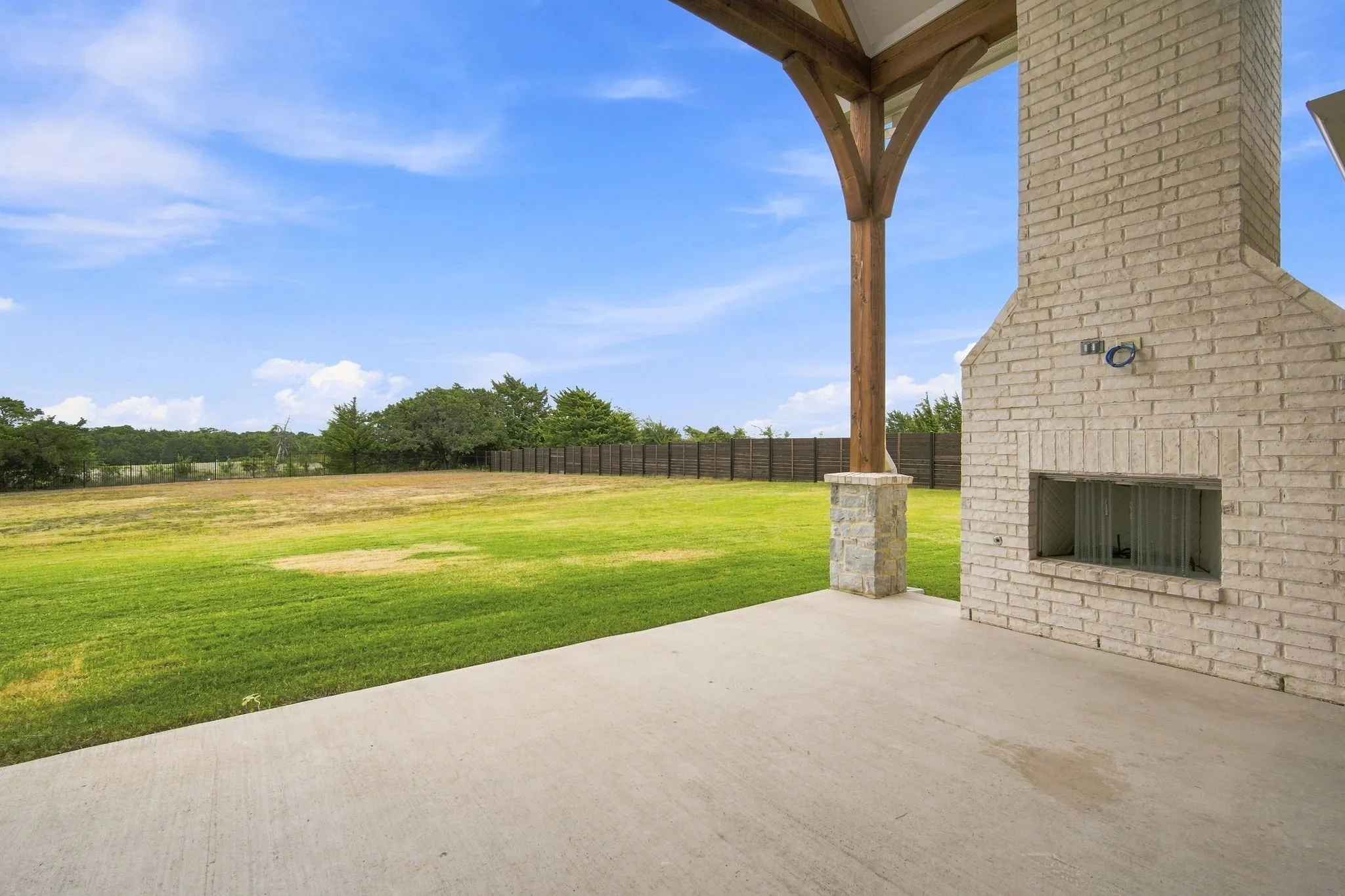 Single Family Residence For Sale in Ellis County , 4411 Tea Olive Trail, Midlothian, Texas 76065, 4 Bedroom, 4 Bathroom, 3 Garage spaces, 3,569 Sqft, built in 2024, mls#21339467, Real Estate Agent in Midlothian, Homes For Sale in Ellis county, Homes For Sale in Midlothian, Realtor in Midlothian Texas, Real Estate Brokerage Independent Realty Texas, Luminita Cordes Realtor