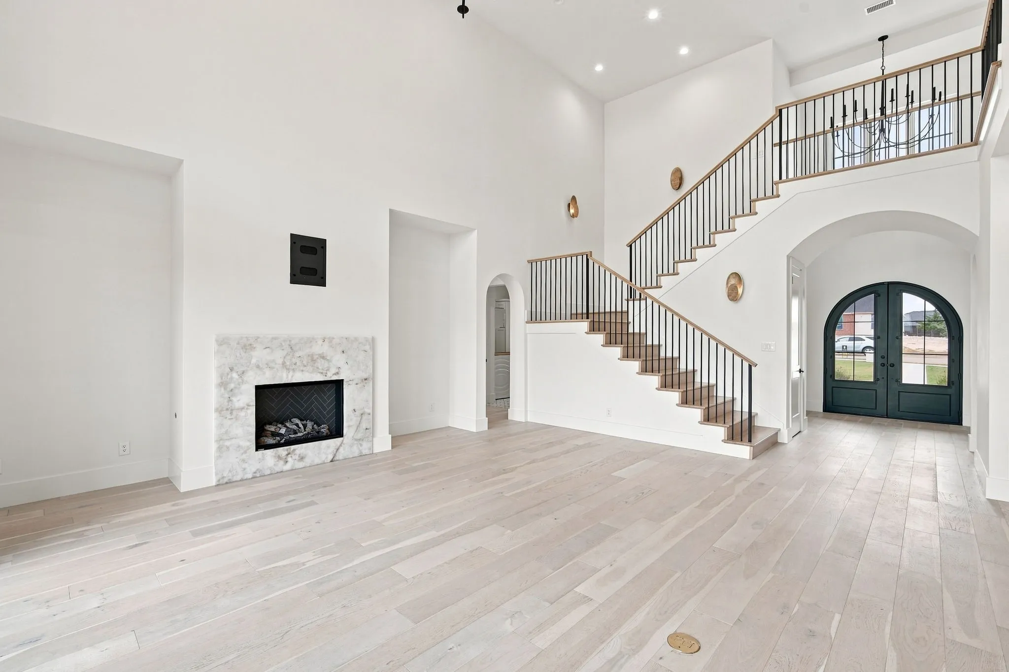 Single Family Residence For Sale in Ellis County , 4411 Tea Olive Trail, Midlothian, Texas 76065, 4 Bedroom, 4 Bathroom, 3 Garage spaces, 3,569 Sqft, built in 2024, mls#21339467, Real Estate Agent in Midlothian, Homes For Sale in Ellis county, Homes For Sale in Midlothian, Realtor in Midlothian Texas, Real Estate Brokerage Independent Realty Texas, Luminita Cordes Realtor