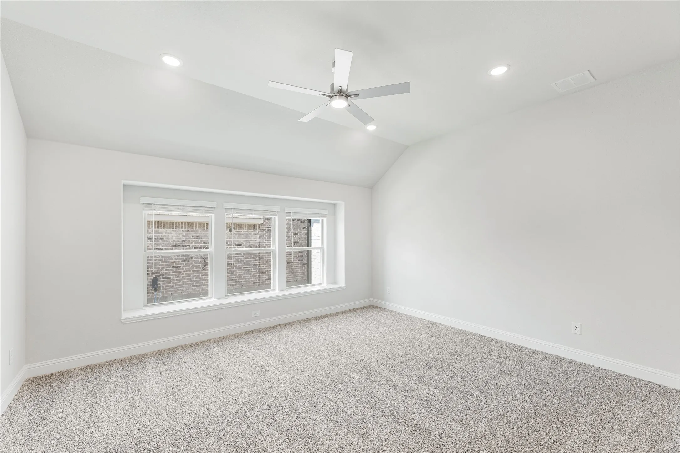 Single Family Residence For Sale in Collin County , 2033 Hickory Chase Lane, Anna, Texas 75409, 4 Bedroom, 2 Bathroom, 2 Garage spaces, 2,036 Sqft, built in 2026, mls#21336340, Real Estate Agent in Anna, Homes For Sale in Collin county, Homes For Sale in Anna, Realtor in Anna Texas, Real Estate Brokerage Independent Realty Texas, Luminita Cordes Realtor