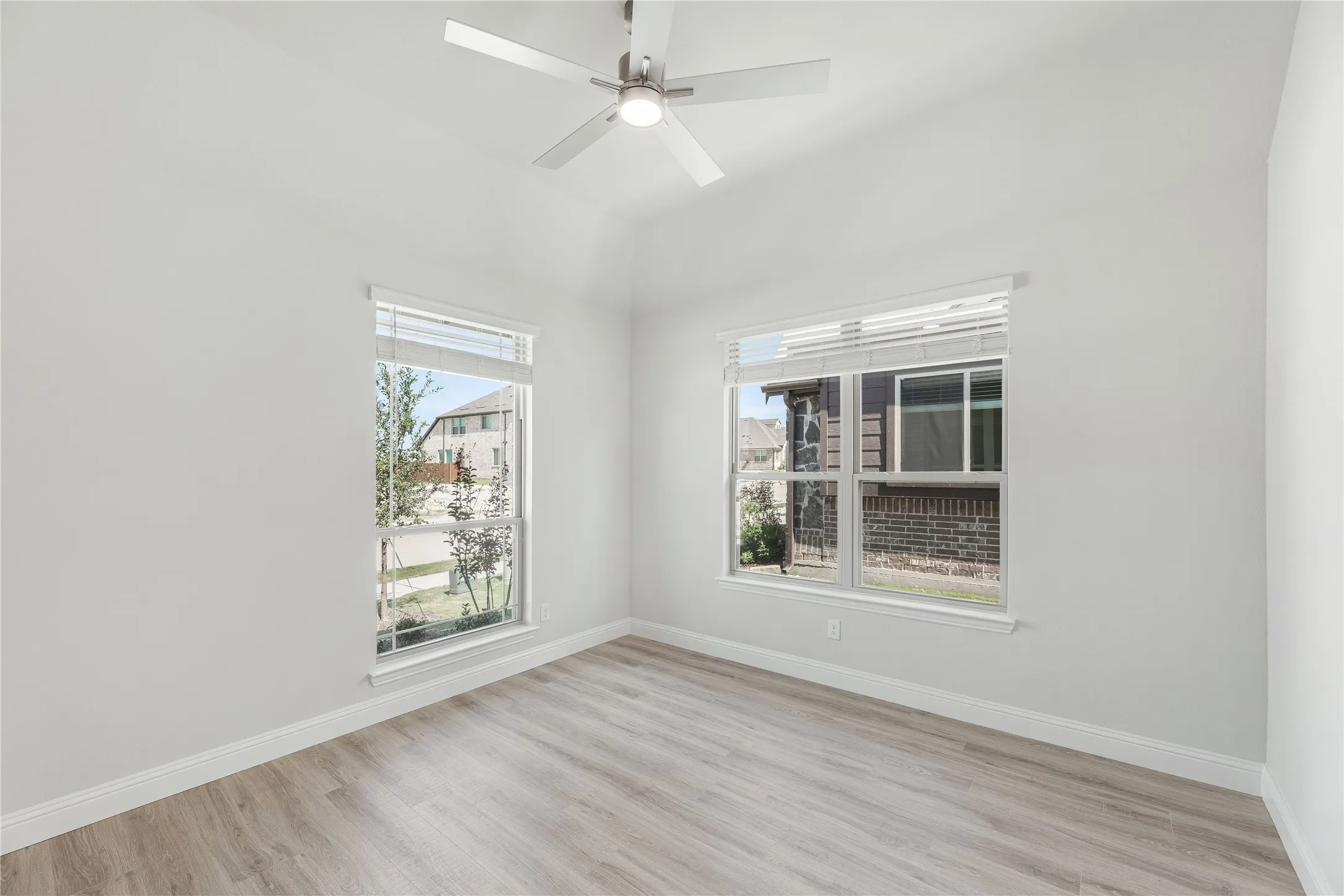 Single Family Residence For Sale in Collin County , 2033 Hickory Chase Lane, Anna, Texas 75409, 4 Bedroom, 2 Bathroom, 2 Garage spaces, 2,036 Sqft, built in 2026, mls#21336340, Real Estate Agent in Anna, Homes For Sale in Collin county, Homes For Sale in Anna, Realtor in Anna Texas, Real Estate Brokerage Independent Realty Texas, Luminita Cordes Realtor
