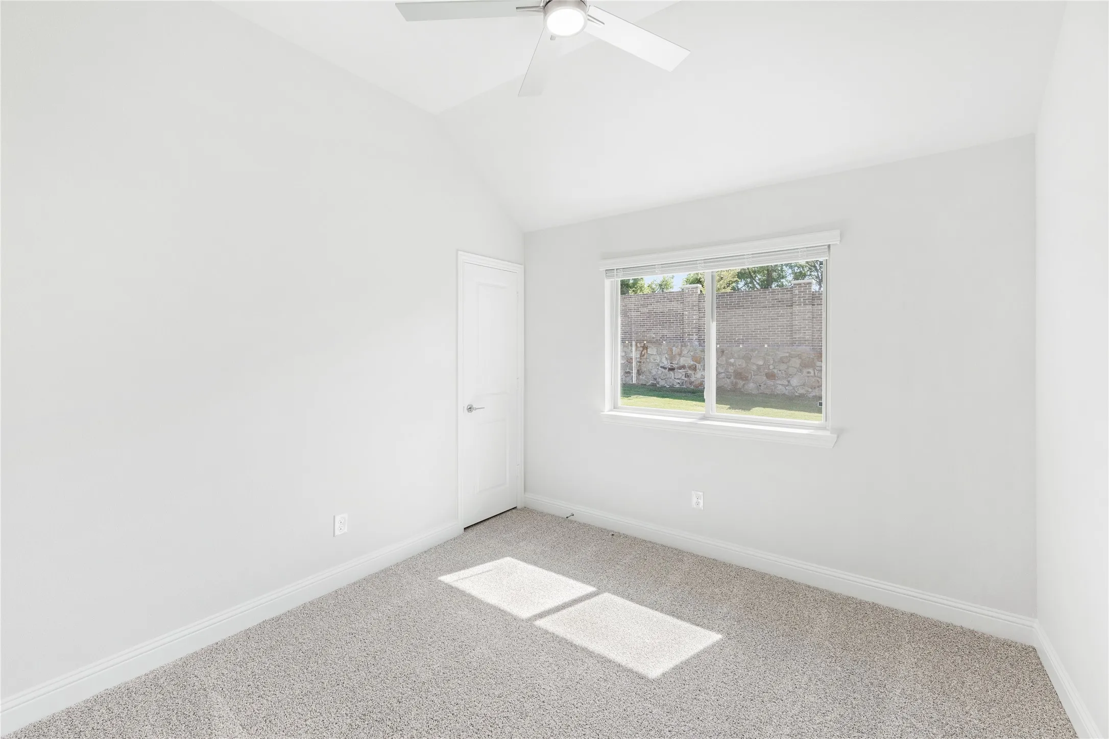 Single Family Residence For Sale in Collin County , 2033 Hickory Chase Lane, Anna, Texas 75409, 4 Bedroom, 2 Bathroom, 2 Garage spaces, 2,036 Sqft, built in 2026, mls#21336340, Real Estate Agent in Anna, Homes For Sale in Collin county, Homes For Sale in Anna, Realtor in Anna Texas, Real Estate Brokerage Independent Realty Texas, Luminita Cordes Realtor