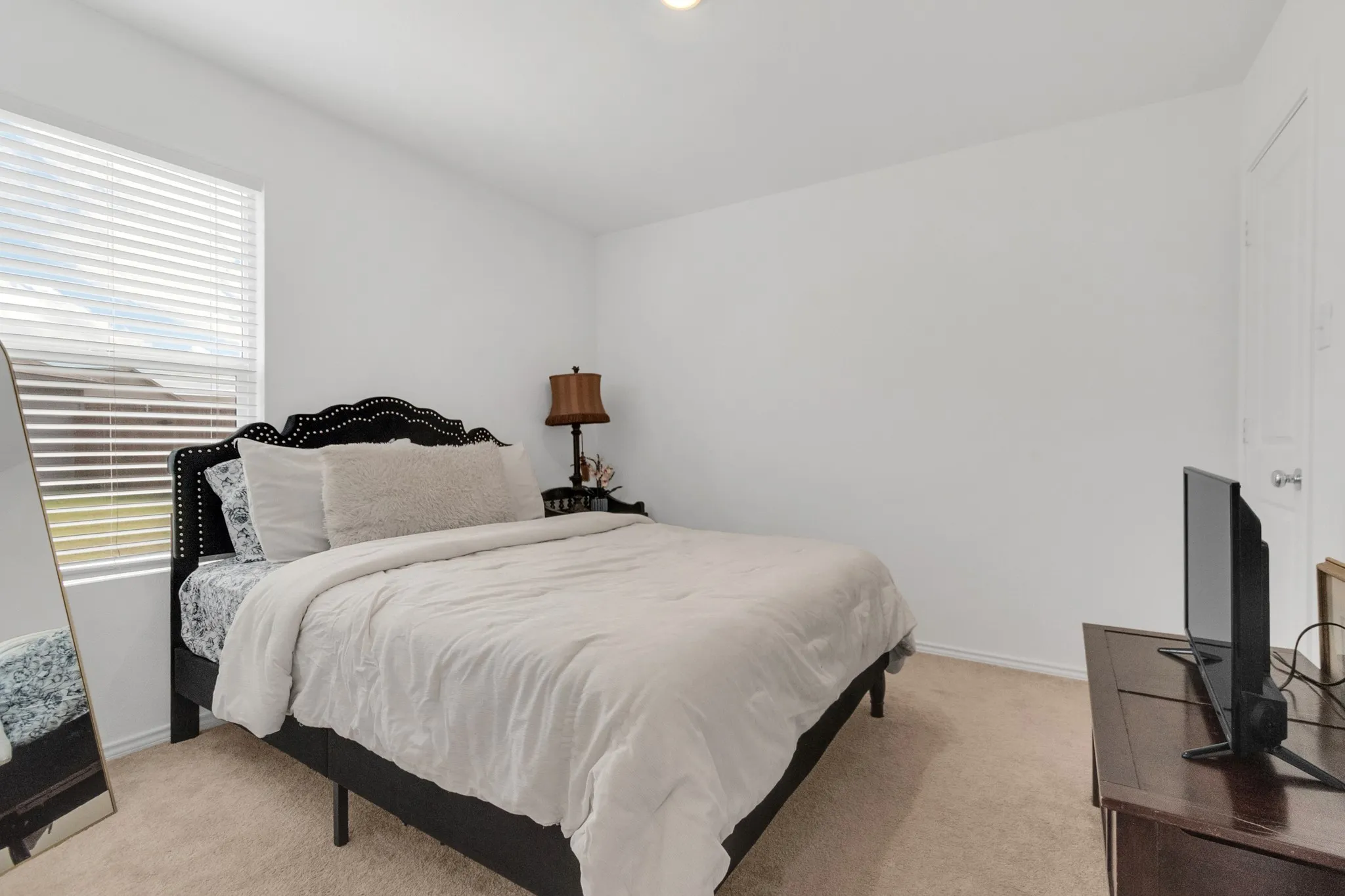 Single Family Residence For Sale in Collin County , 1801 Ashland Street, Mc Kinney, Texas 75071, 3 Bedroom, 2 Bathroom, 2 Garage spaces, 1,479 Sqft, built in 2024, mls#21332985, Real Estate Agent in Mc Kinney, Homes For Sale in Collin county, Homes For Sale in Mc Kinney, Realtor in Mc Kinney Texas, Real Estate Brokerage Independent Realty Texas, Luminita Cordes Realtor