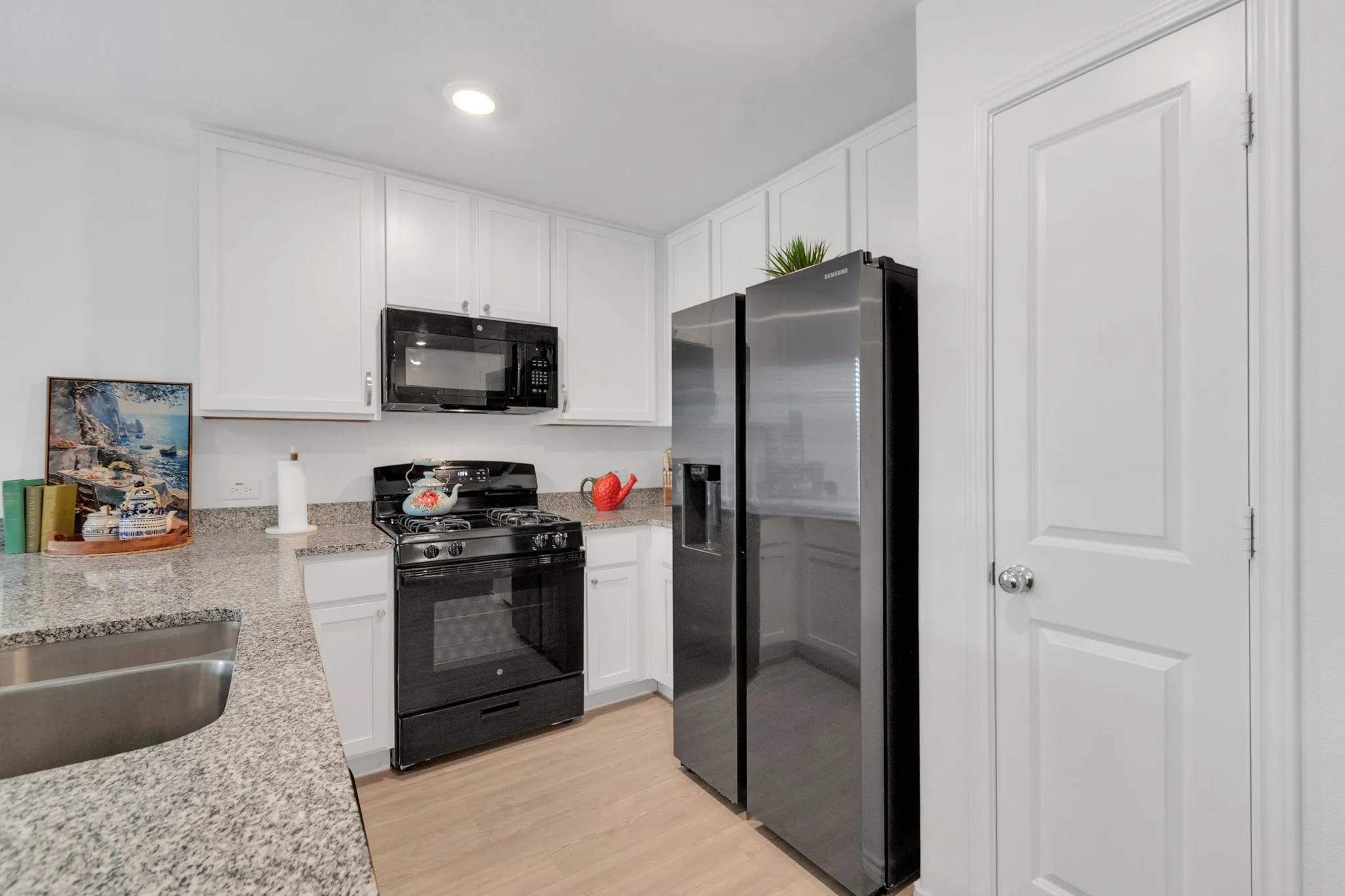Single Family Residence For Sale in Collin County , 1801 Ashland Street, Mc Kinney, Texas 75071, 3 Bedroom, 2 Bathroom, 2 Garage spaces, 1,479 Sqft, built in 2024, mls#21332985, Real Estate Agent in Mc Kinney, Homes For Sale in Collin county, Homes For Sale in Mc Kinney, Realtor in Mc Kinney Texas, Real Estate Brokerage Independent Realty Texas, Luminita Cordes Realtor
