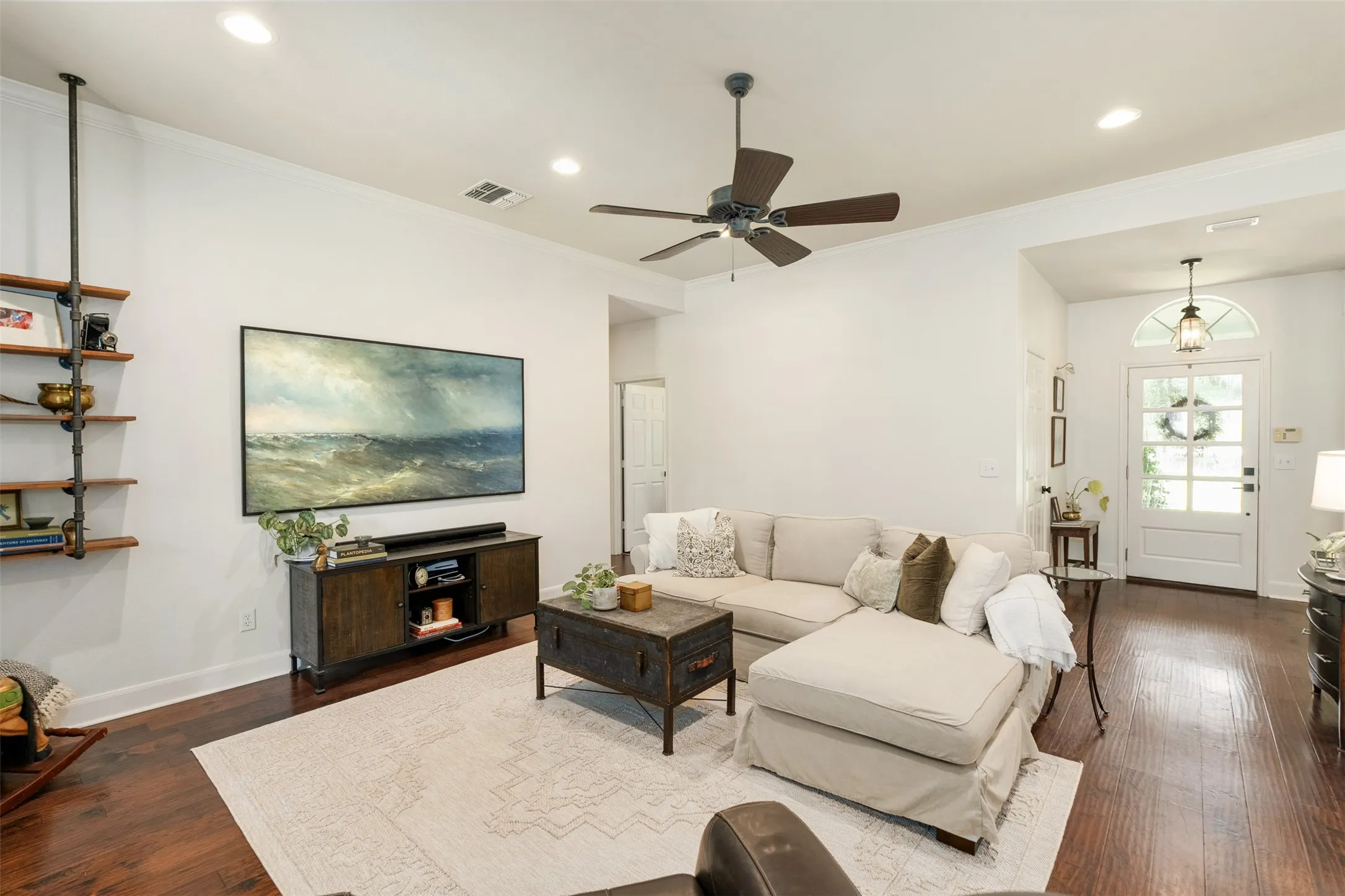 Single Family Residence For Sale in Henderson County , 1109 Robbins Road, Athens, Texas 75751, 4 Bedroom, 2 Bathroom, 2 Garage spaces, 2,227 Sqft, built in 2003, mls#21337614, Real Estate Agent in Athens, Homes For Sale in Henderson county, Homes For Sale in Athens, Realtor in Athens Texas, Real Estate Brokerage Independent Realty Texas, Luminita Cordes Realtor