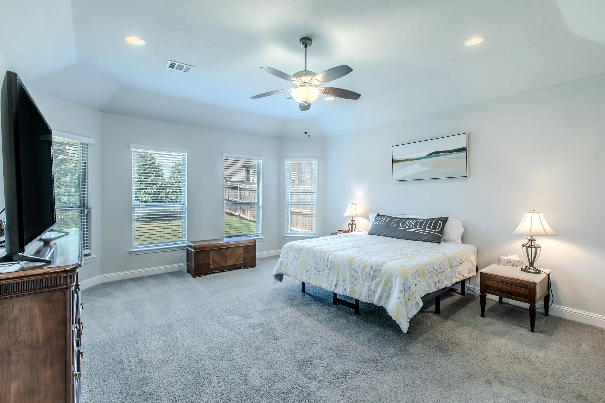 Single Family Residence For Sale in Mc Lennan County , 272 Big Creek Loop, Hewitt, Texas 76643, 4 Bedroom, 3 Bathroom, 2 Garage spaces, 3,172 Sqft, built in 2019, mls#21339675, Real Estate Agent in Hewitt, Homes For Sale in Mc Lennan county, Homes For Sale in Hewitt, Realtor in Hewitt Texas, Real Estate Brokerage Independent Realty Texas, Luminita Cordes Realtor