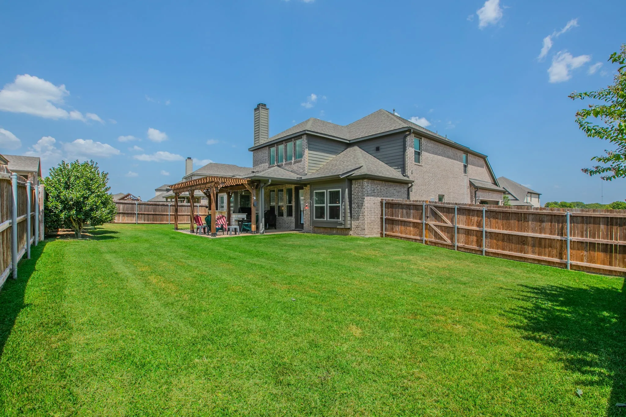Single Family Residence For Sale in Mc Lennan County , 272 Big Creek Loop, Hewitt, Texas 76643, 4 Bedroom, 3 Bathroom, 2 Garage spaces, 3,172 Sqft, built in 2019, mls#21339675, Real Estate Agent in Hewitt, Homes For Sale in Mc Lennan county, Homes For Sale in Hewitt, Realtor in Hewitt Texas, Real Estate Brokerage Independent Realty Texas, Luminita Cordes Realtor