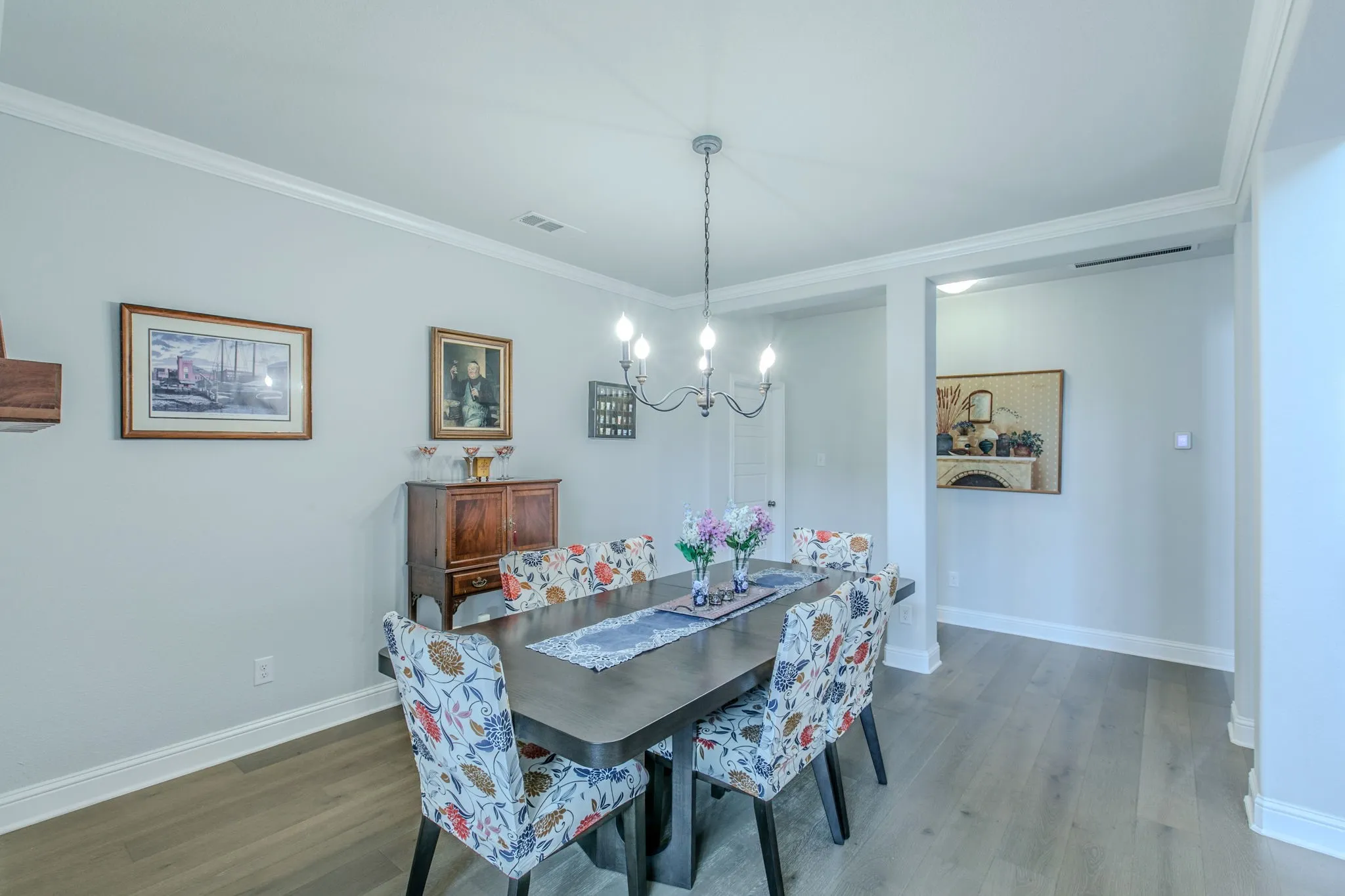 Single Family Residence For Sale in Mc Lennan County , 272 Big Creek Loop, Hewitt, Texas 76643, 4 Bedroom, 3 Bathroom, 2 Garage spaces, 3,172 Sqft, built in 2019, mls#21339675, Real Estate Agent in Hewitt, Homes For Sale in Mc Lennan county, Homes For Sale in Hewitt, Realtor in Hewitt Texas, Real Estate Brokerage Independent Realty Texas, Luminita Cordes Realtor