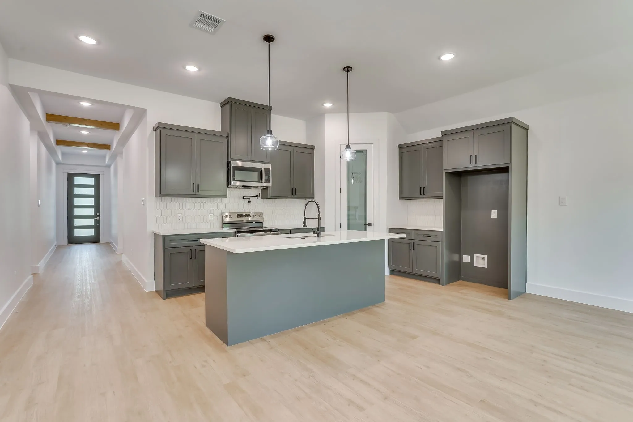 Single Family Residence For Sale in Tarrant County , 5225 Humbert Avenue, Fort Worth, Texas 76107, 4 Bedroom, 2 Bathroom, 2 Garage spaces, 1,793 Sqft, built in 2026, mls#21336197, Real Estate Agent in Fort Worth, Homes For Sale in Tarrant county, Homes For Sale in Fort Worth, Realtor in Fort Worth Texas, Real Estate Brokerage Independent Realty Texas, Luminita Cordes Realtor