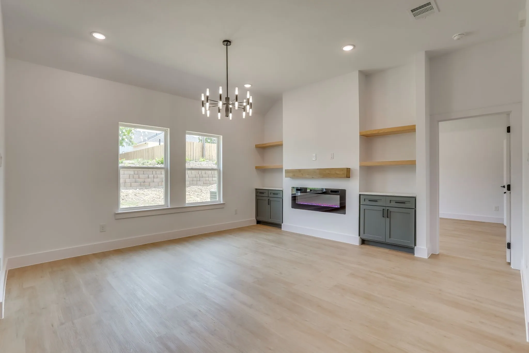 Single Family Residence For Sale in Tarrant County , 5225 Humbert Avenue, Fort Worth, Texas 76107, 4 Bedroom, 2 Bathroom, 2 Garage spaces, 1,793 Sqft, built in 2026, mls#21336197, Real Estate Agent in Fort Worth, Homes For Sale in Tarrant county, Homes For Sale in Fort Worth, Realtor in Fort Worth Texas, Real Estate Brokerage Independent Realty Texas, Luminita Cordes Realtor