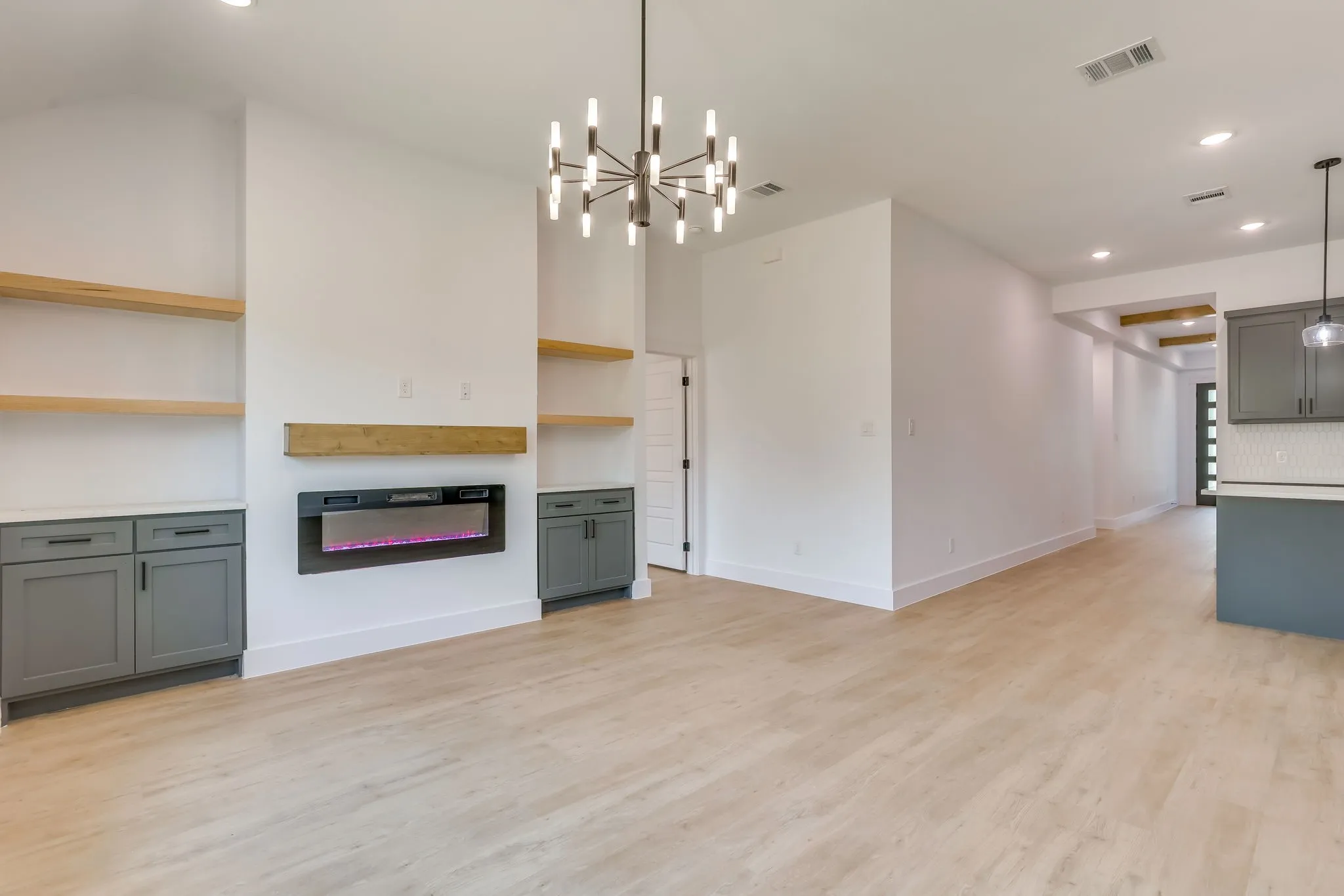 Single Family Residence For Sale in Tarrant County , 5225 Humbert Avenue, Fort Worth, Texas 76107, 4 Bedroom, 2 Bathroom, 2 Garage spaces, 1,793 Sqft, built in 2026, mls#21336197, Real Estate Agent in Fort Worth, Homes For Sale in Tarrant county, Homes For Sale in Fort Worth, Realtor in Fort Worth Texas, Real Estate Brokerage Independent Realty Texas, Luminita Cordes Realtor