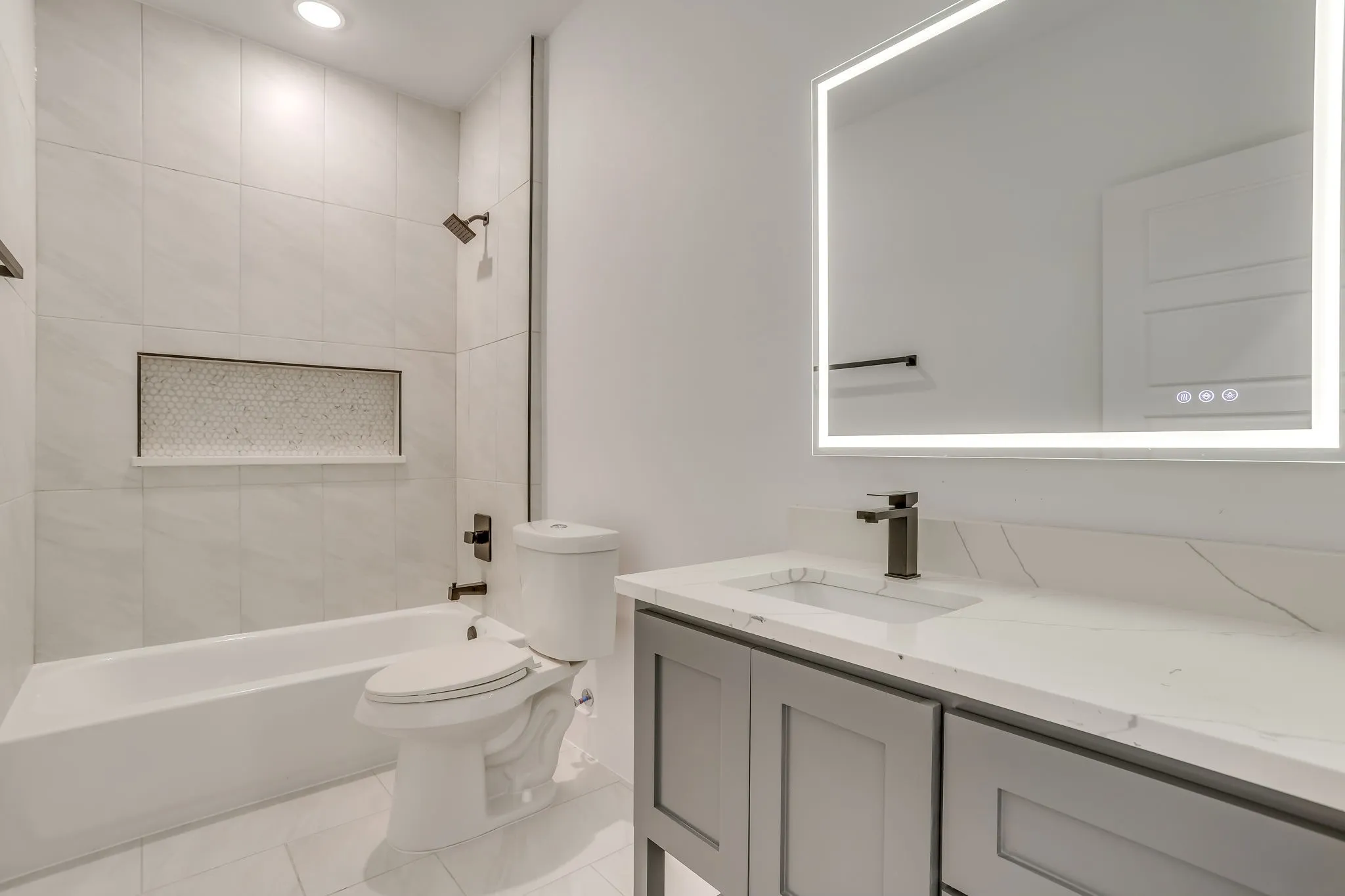 Single Family Residence For Sale in Tarrant County , 5225 Humbert Avenue, Fort Worth, Texas 76107, 4 Bedroom, 2 Bathroom, 2 Garage spaces, 1,793 Sqft, built in 2026, mls#21336197, Real Estate Agent in Fort Worth, Homes For Sale in Tarrant county, Homes For Sale in Fort Worth, Realtor in Fort Worth Texas, Real Estate Brokerage Independent Realty Texas, Luminita Cordes Realtor