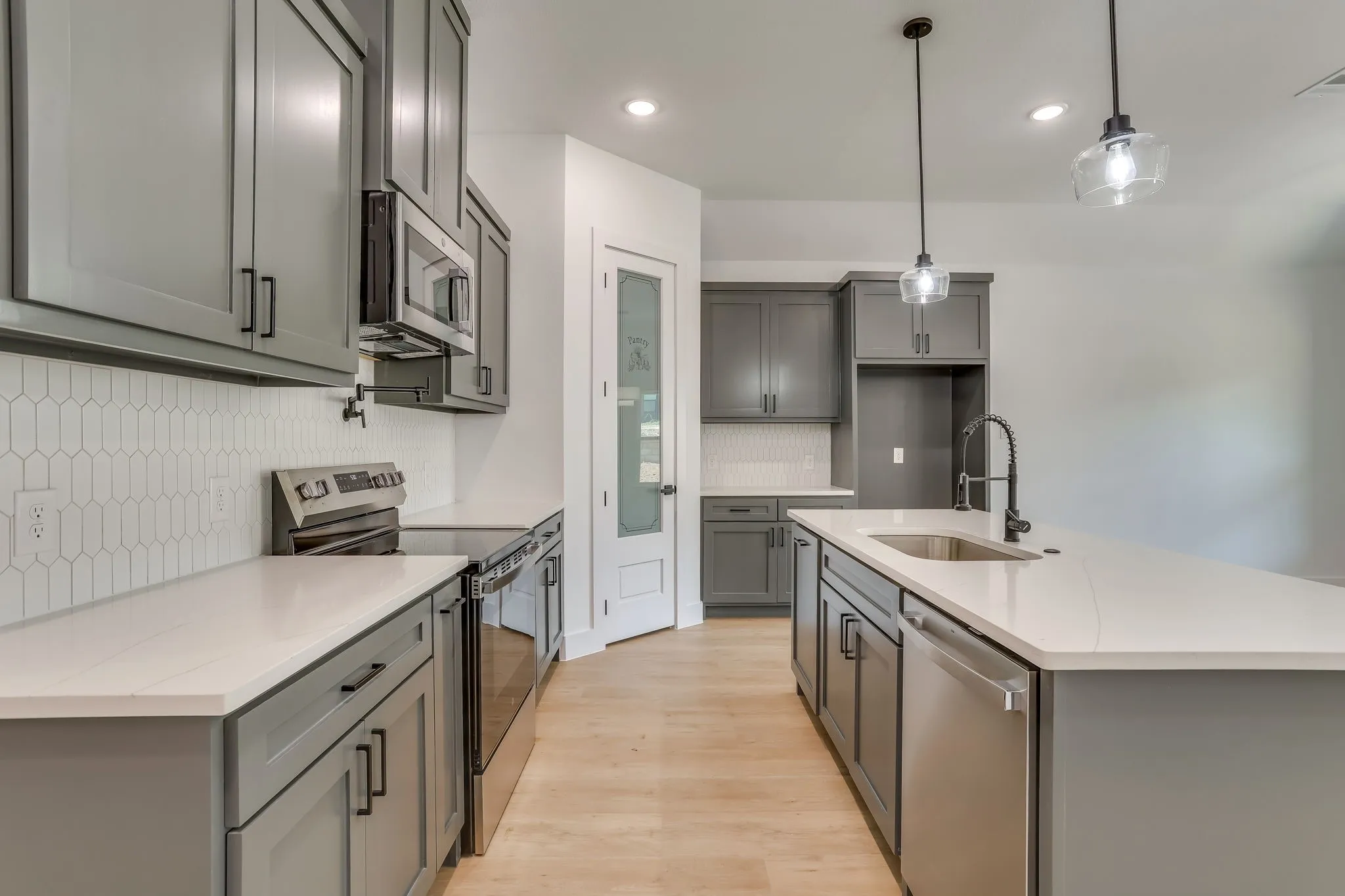 Single Family Residence For Sale in Tarrant County , 5225 Humbert Avenue, Fort Worth, Texas 76107, 4 Bedroom, 2 Bathroom, 2 Garage spaces, 1,793 Sqft, built in 2026, mls#21336197, Real Estate Agent in Fort Worth, Homes For Sale in Tarrant county, Homes For Sale in Fort Worth, Realtor in Fort Worth Texas, Real Estate Brokerage Independent Realty Texas, Luminita Cordes Realtor
