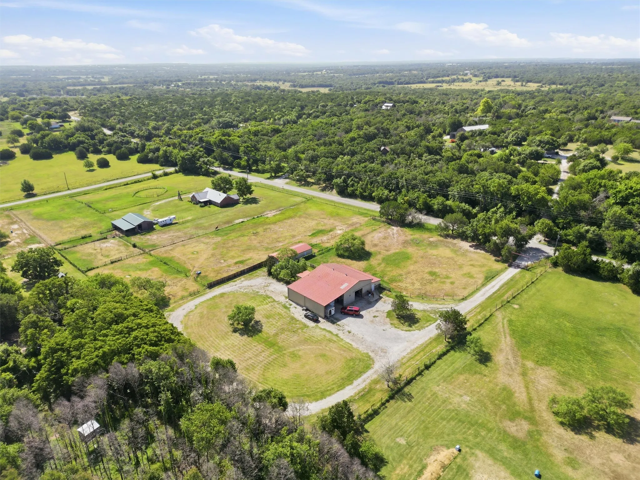 Single Family Residence For Sale in Parker County , 3790 Zion Hill Loop, Weatherford, Texas 76088, 2 Bedroom, 2 Bathroom, 1 Garage spaces, 900 Sqft, built in 2005, mls#21339363, Real Estate Agent in Weatherford, Homes For Sale in Parker county, Homes For Sale in Weatherford, Realtor in Weatherford Texas, Real Estate Brokerage Independent Realty Texas, Luminita Cordes Realtor