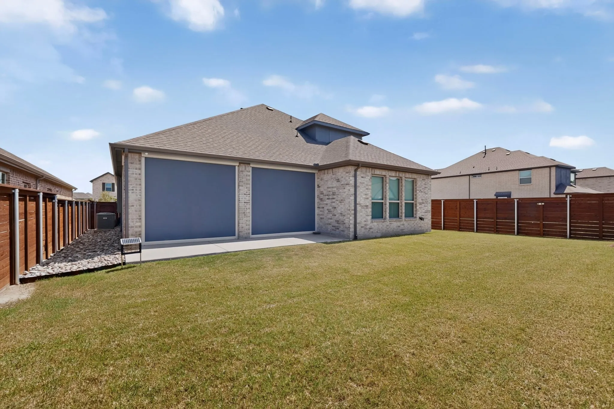 Single Family Residence For Sale in Dallas County , 1809 Rustic Vine Road, Mesquite, Texas 75181, 4 Bedroom, 3 Bathroom, 2 Garage spaces, 2,678 Sqft, built in 2023, mls#21339999, Real Estate Agent in Mesquite, Homes For Sale in Dallas county, Homes For Sale in Mesquite, Realtor in Mesquite Texas, Real Estate Brokerage Independent Realty Texas, Luminita Cordes Realtor