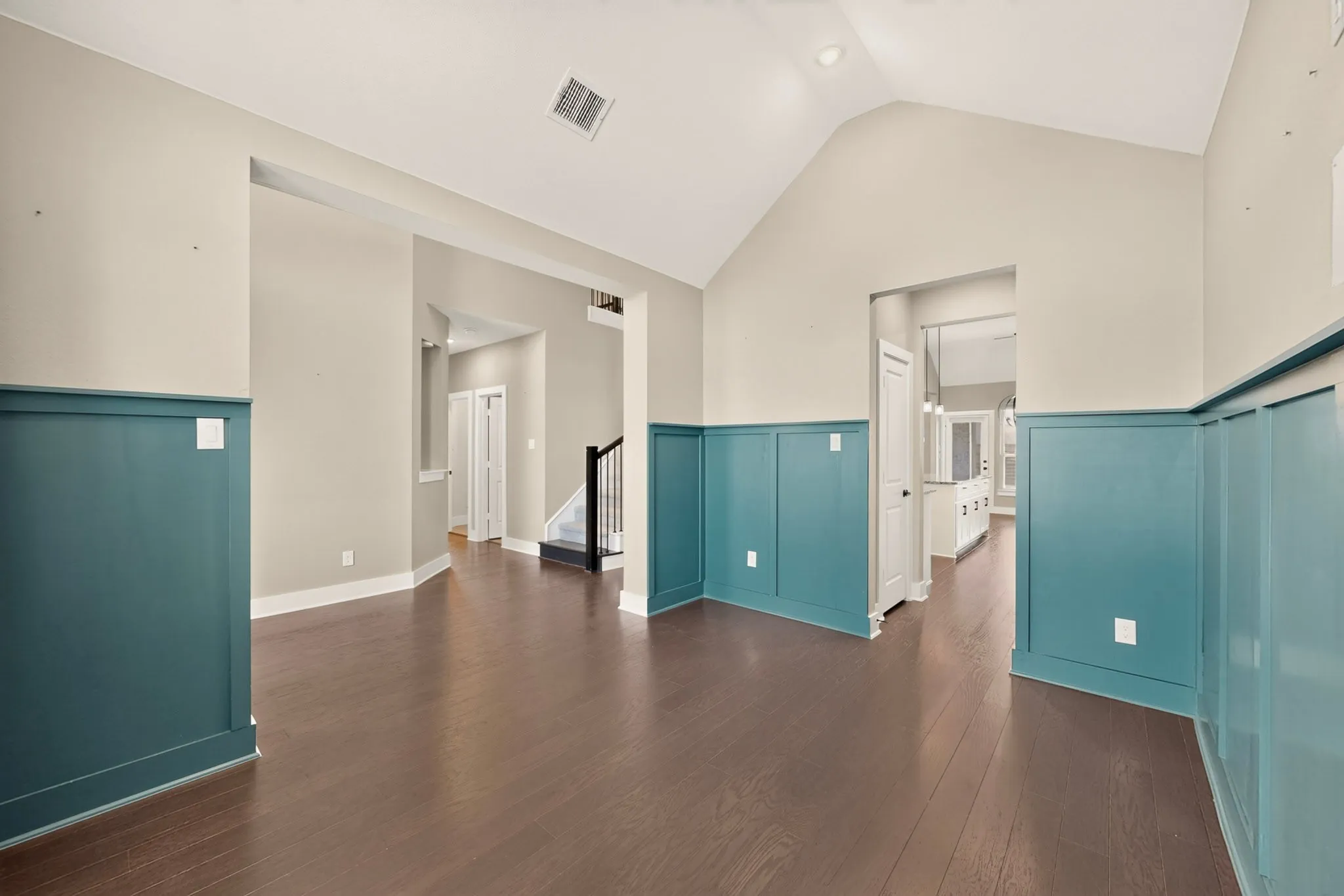 Single Family Residence For Sale in Dallas County , 1809 Rustic Vine Road, Mesquite, Texas 75181, 4 Bedroom, 3 Bathroom, 2 Garage spaces, 2,678 Sqft, built in 2023, mls#21339999, Real Estate Agent in Mesquite, Homes For Sale in Dallas county, Homes For Sale in Mesquite, Realtor in Mesquite Texas, Real Estate Brokerage Independent Realty Texas, Luminita Cordes Realtor