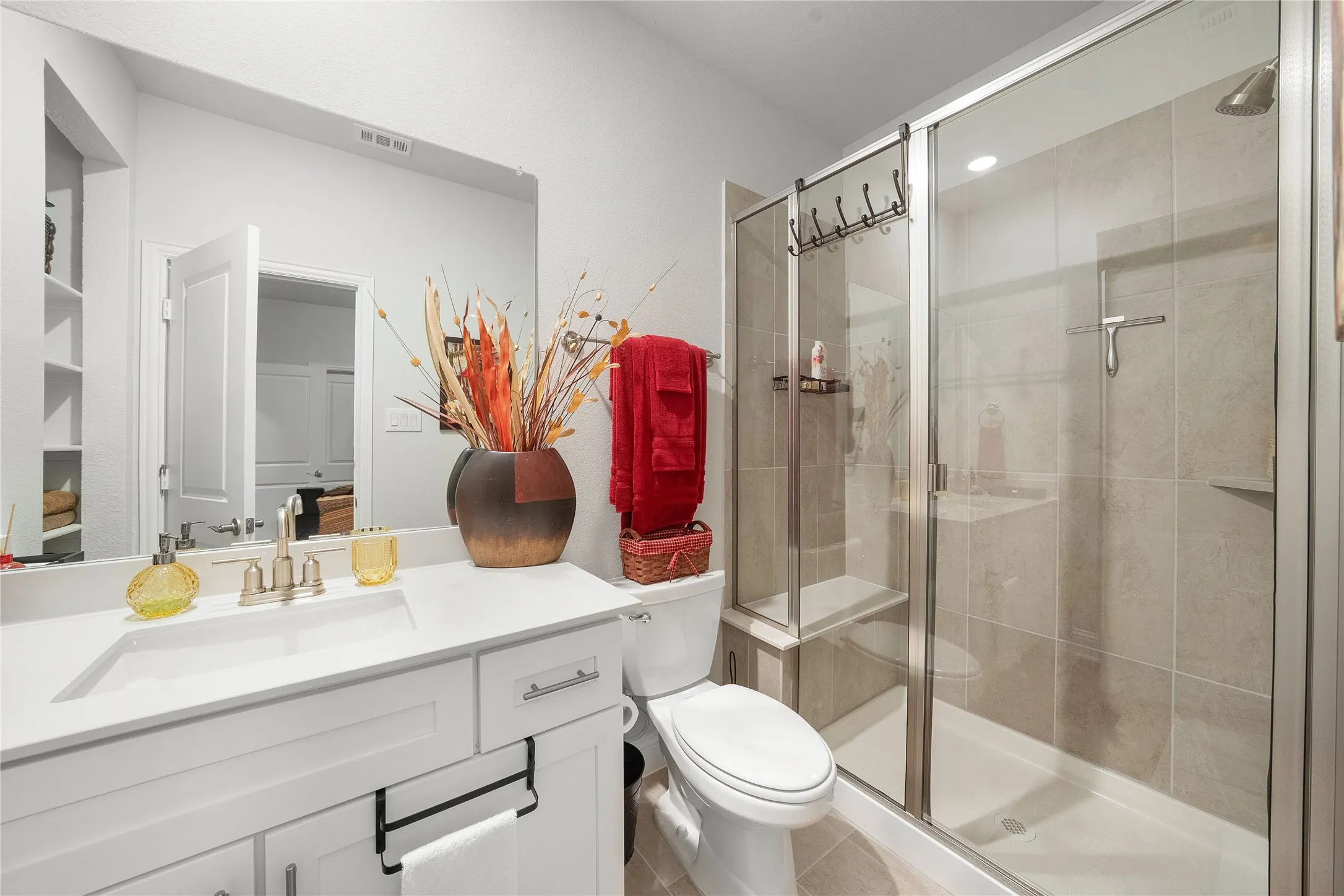 Single Family Residence For Sale in Collin County , 11376 Chiltern Street, Frisco, Texas 75035, 4 Bedroom, 4 Bathroom, 2 Garage spaces, 2,490 Sqft, built in 2024, mls#21338507, Real Estate Agent in Frisco, Homes For Sale in Collin county, Homes For Sale in Frisco, Realtor in Frisco Texas, Real Estate Brokerage Independent Realty Texas, Luminita Cordes Realtor