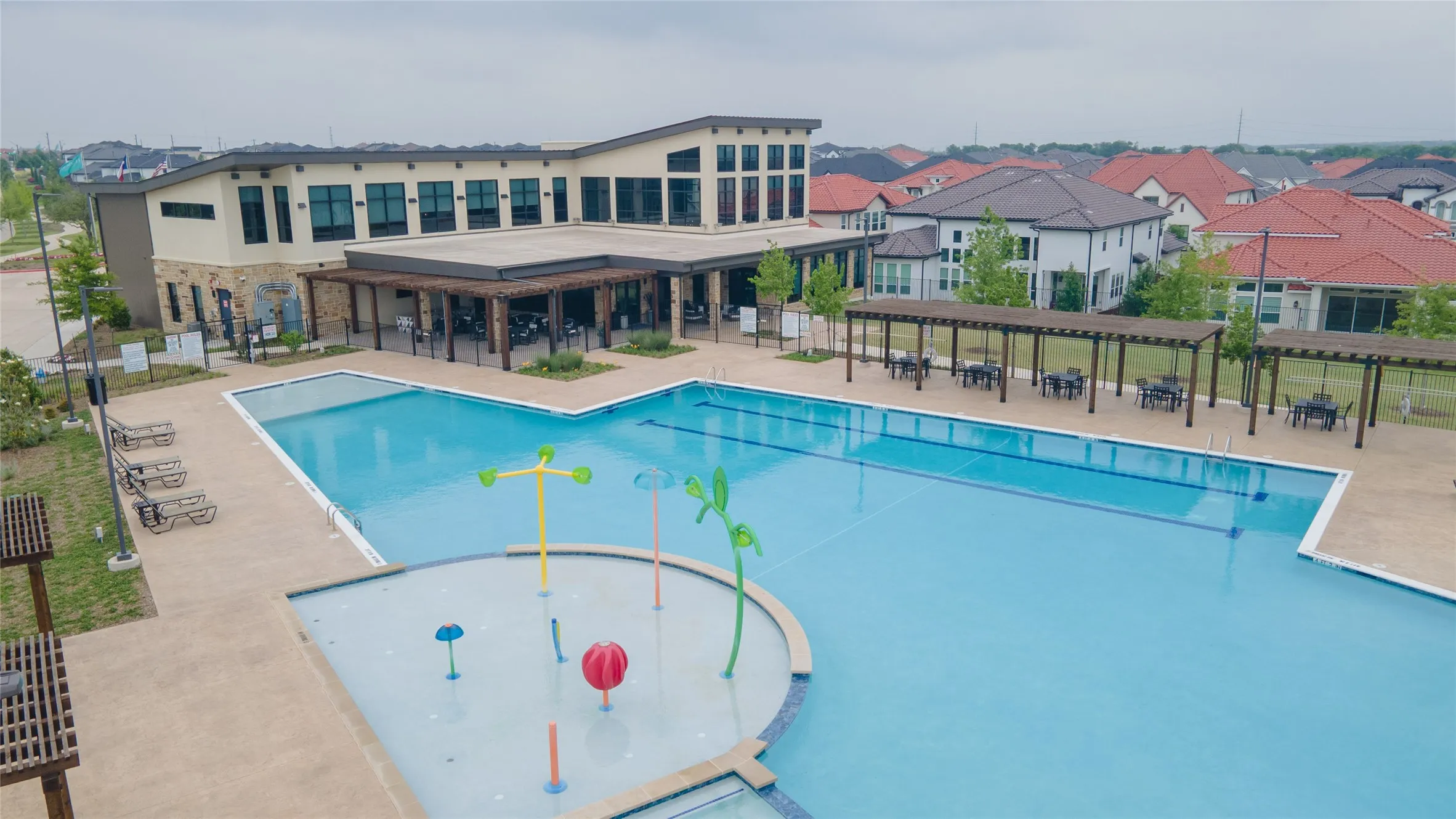 Single Family Residence For Sale in Collin County , 11376 Chiltern Street, Frisco, Texas 75035, 4 Bedroom, 4 Bathroom, 2 Garage spaces, 2,490 Sqft, built in 2024, mls#21338507, Real Estate Agent in Frisco, Homes For Sale in Collin county, Homes For Sale in Frisco, Realtor in Frisco Texas, Real Estate Brokerage Independent Realty Texas, Luminita Cordes Realtor
