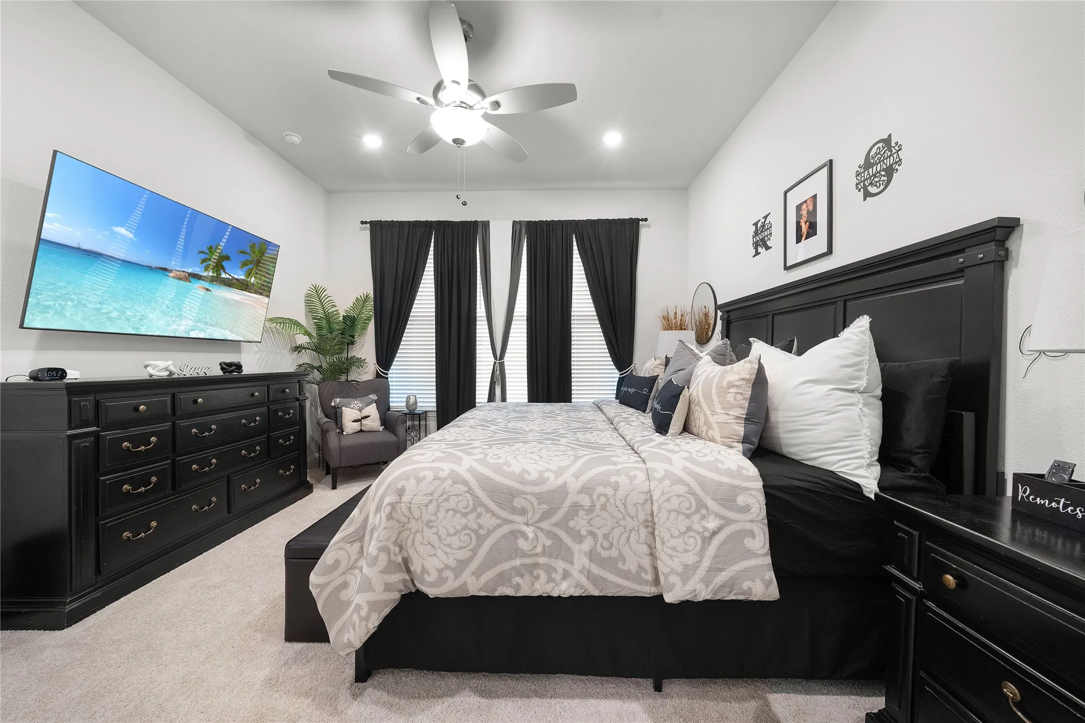 Single Family Residence For Sale in Collin County , 11376 Chiltern Street, Frisco, Texas 75035, 4 Bedroom, 4 Bathroom, 2 Garage spaces, 2,490 Sqft, built in 2024, mls#21338507, Real Estate Agent in Frisco, Homes For Sale in Collin county, Homes For Sale in Frisco, Realtor in Frisco Texas, Real Estate Brokerage Independent Realty Texas, Luminita Cordes Realtor