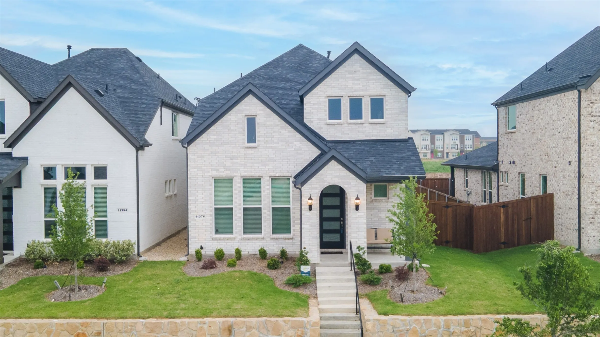 Single Family Residence For Sale in Collin County , 11376 Chiltern Street, Frisco, Texas 75035, 4 Bedroom, 4 Bathroom, 2 Garage spaces, 2,490 Sqft, built in 2024, mls#21338507, Real Estate Agent in Frisco, Homes For Sale in Collin county, Homes For Sale in Frisco, Realtor in Frisco Texas, Real Estate Brokerage Independent Realty Texas, Luminita Cordes Realtor