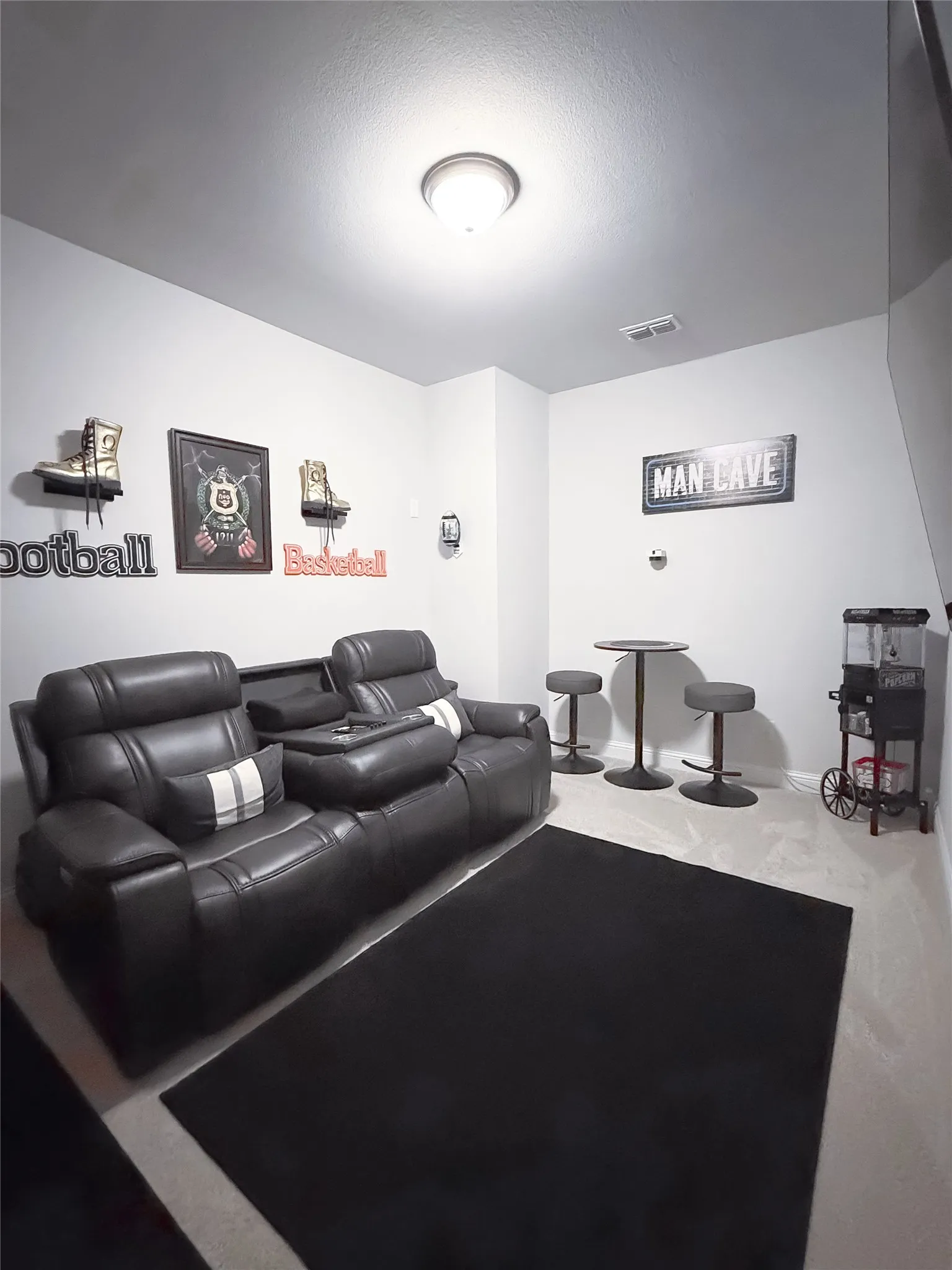 Single Family Residence For Sale in Collin County , 11376 Chiltern Street, Frisco, Texas 75035, 4 Bedroom, 4 Bathroom, 2 Garage spaces, 2,490 Sqft, built in 2024, mls#21338507, Real Estate Agent in Frisco, Homes For Sale in Collin county, Homes For Sale in Frisco, Realtor in Frisco Texas, Real Estate Brokerage Independent Realty Texas, Luminita Cordes Realtor